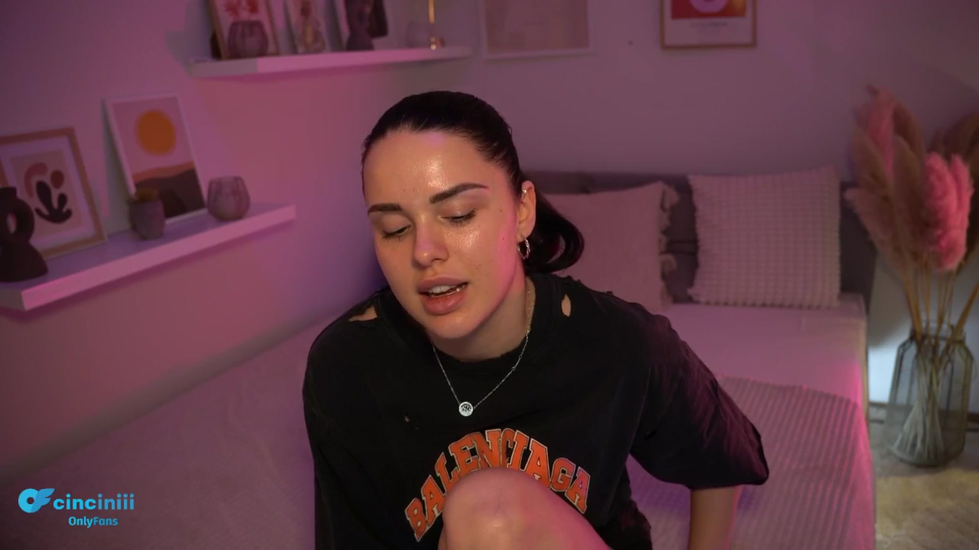 Gallery image thumbnail from NotYourNaomi's myfreecams stream on, 03/09/2025, 21:32 image 5 of 20