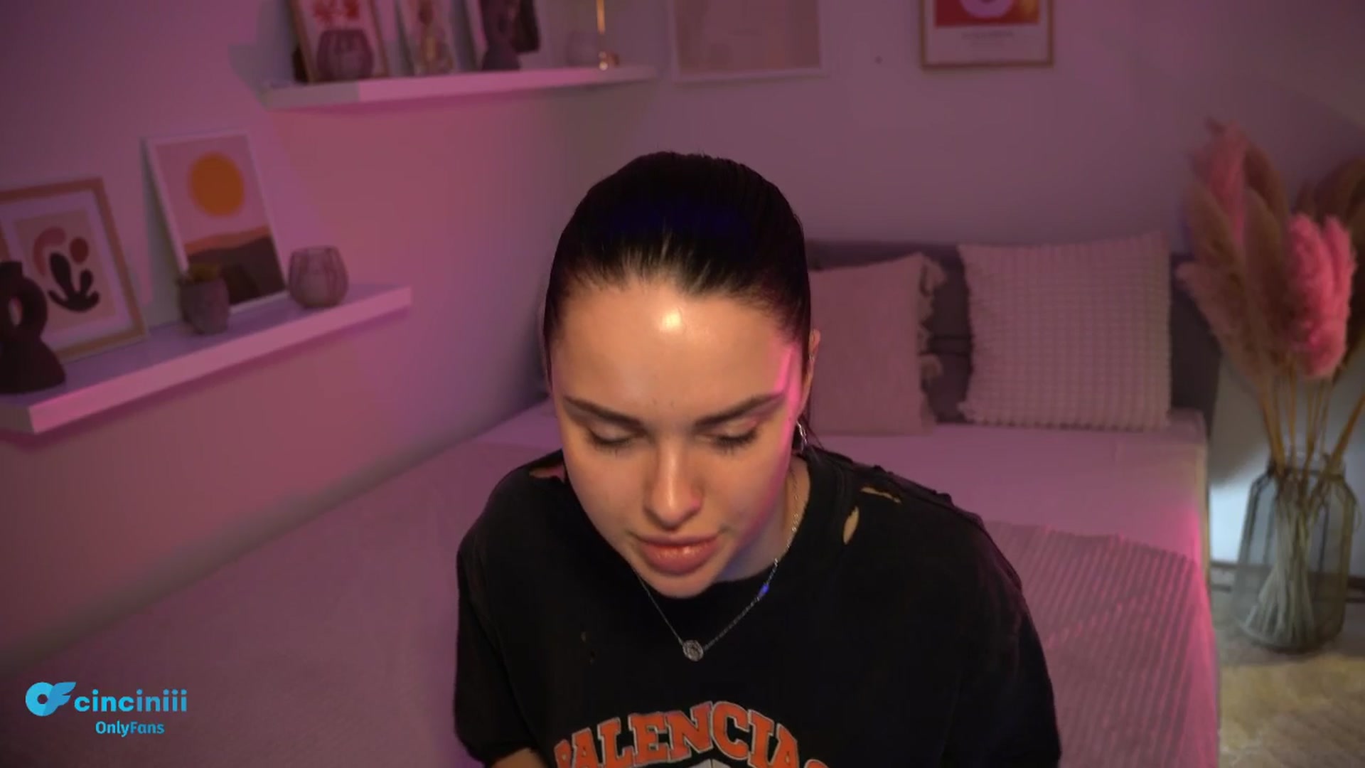 Gallery image thumbnail from NotYourNaomi's myfreecams stream on, 03/09/2025, 21:32 image 4 of 20
