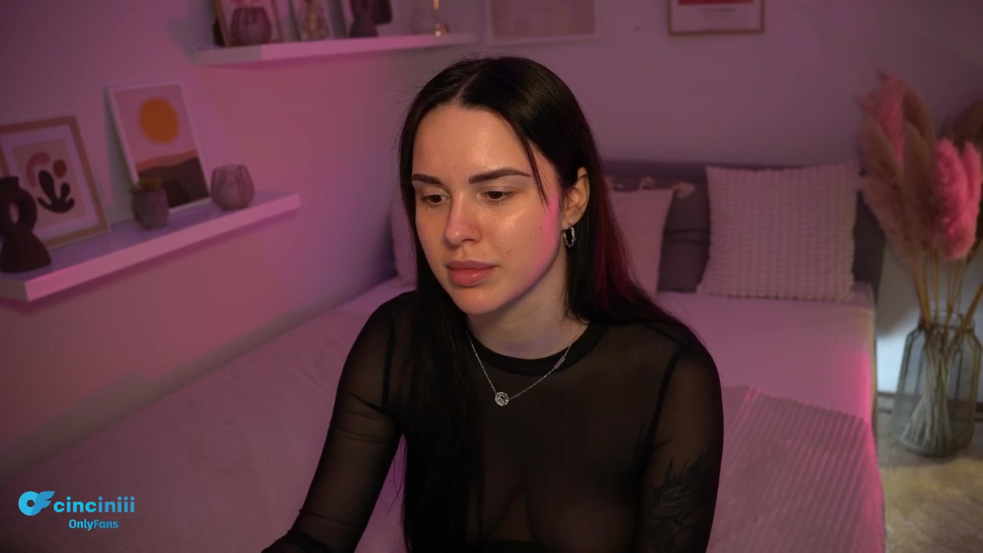 Gallery image thumbnail from NotYourNaomi's myfreecams stream on, 03/12/2025, 21:20 image 11 of 20