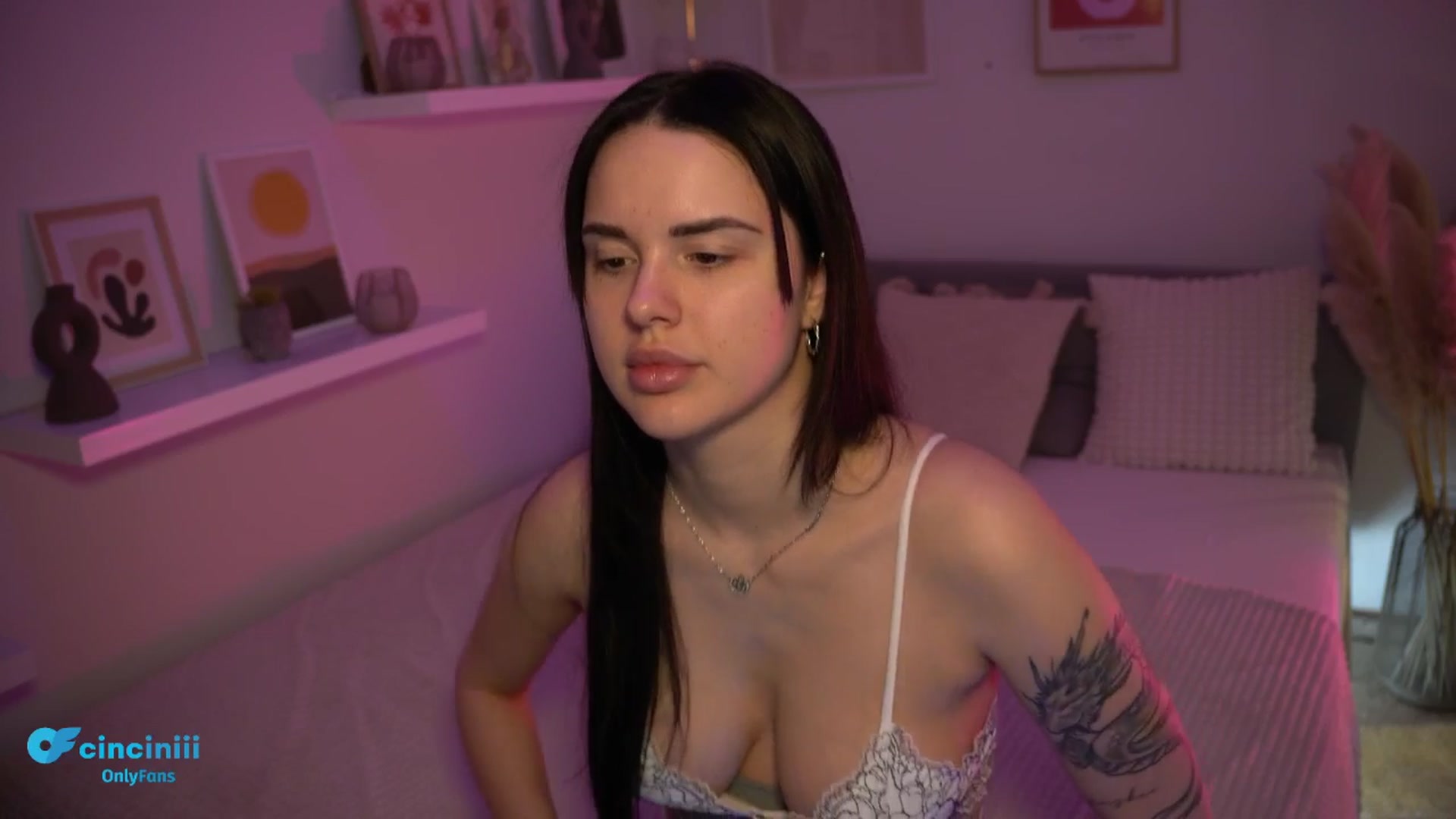 Gallery image thumbnail from NotYourNaomi's myfreecams stream on, 03/14/2025, 07:38 image 2 of 20