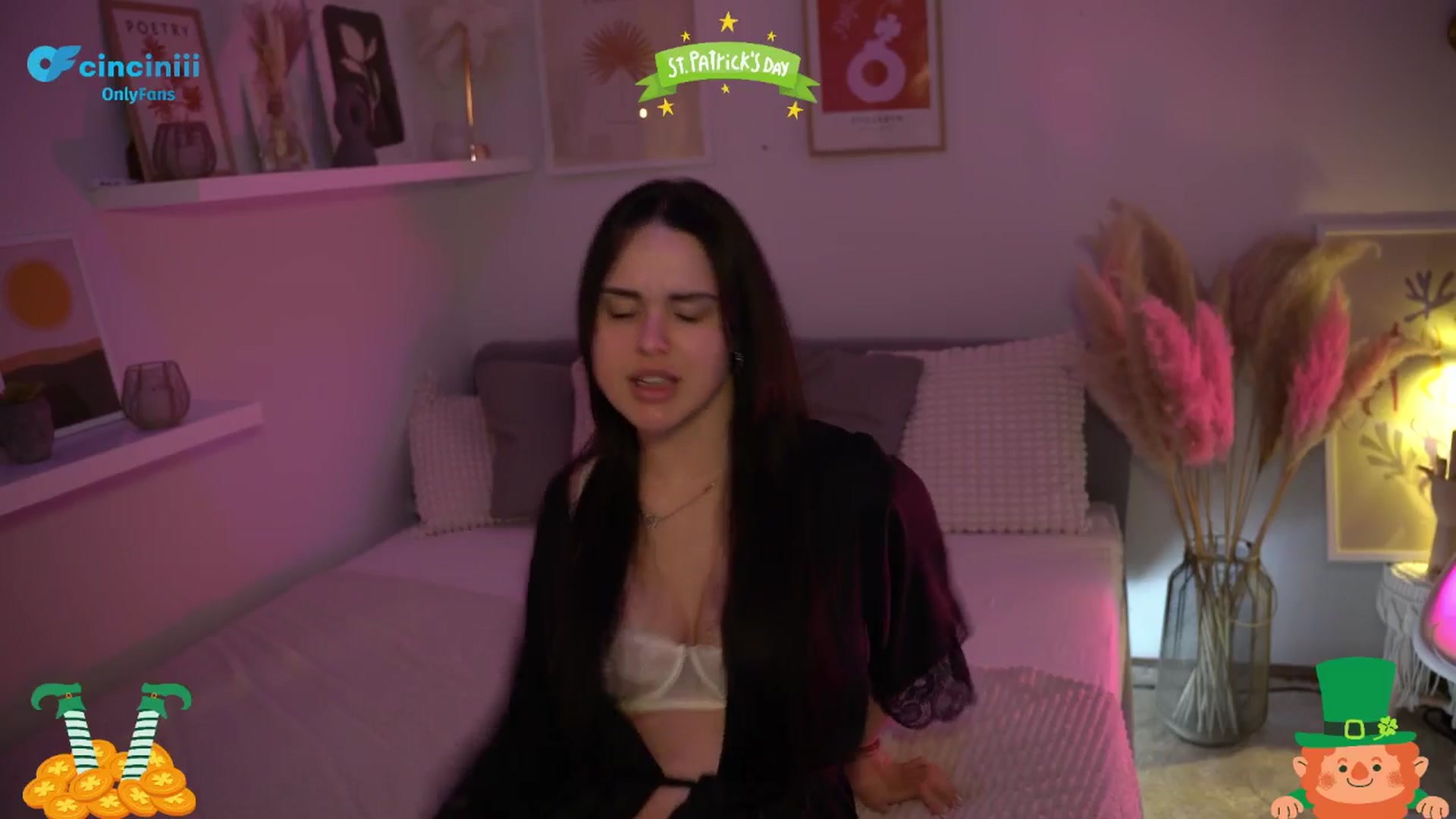 Gallery image thumbnail from NotYourNaomi's myfreecams stream on, 03/16/2025, 22:01 image 7 of 20