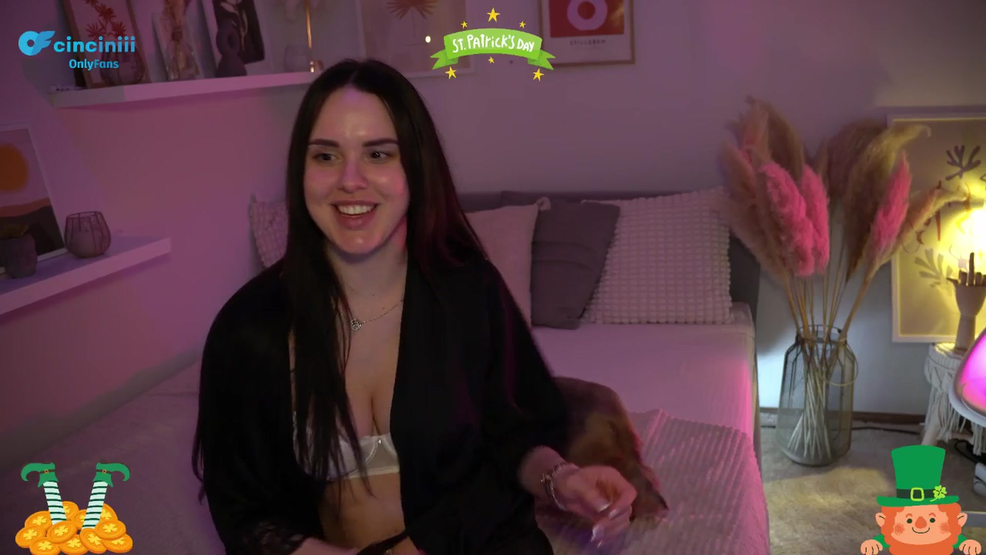 Gallery image thumbnail from NotYourNaomi's myfreecams stream on, 03/16/2025, 22:01 image 20 of 20
