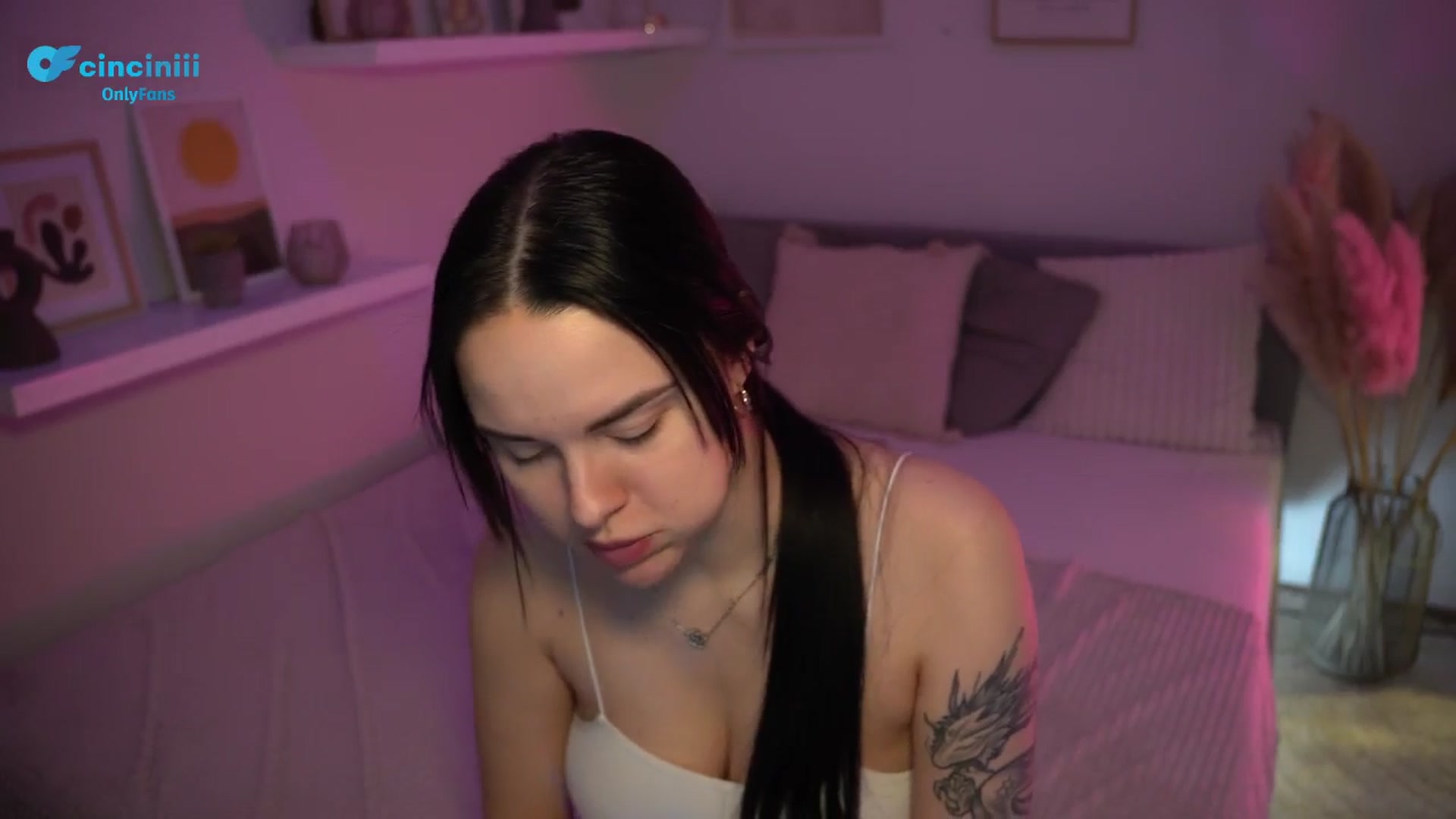 Gallery image thumbnail from NotYourNaomi's myfreecams stream on, 03/20/2025, 06:48 image 19 of 20