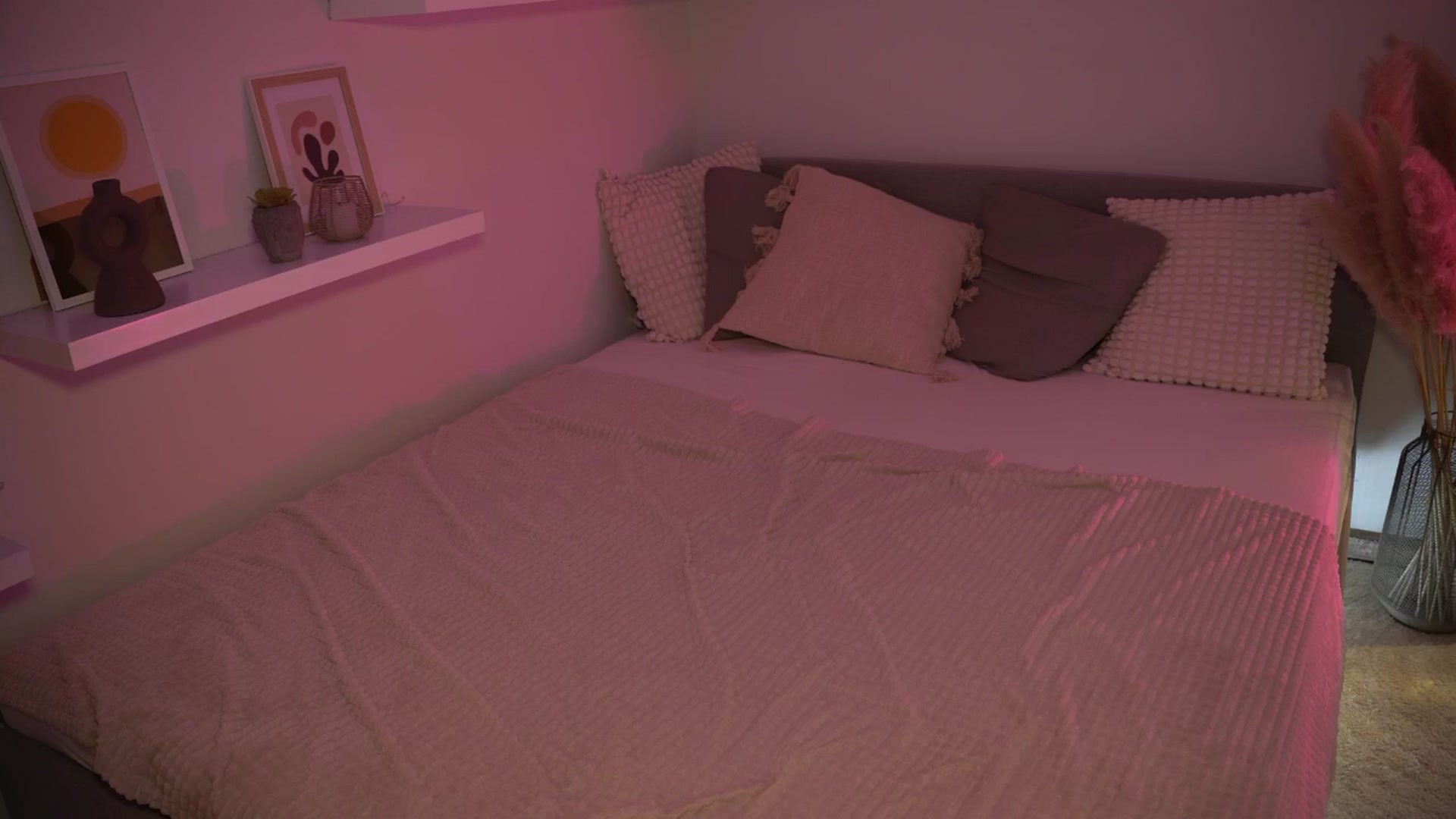 Gallery image thumbnail from NotYourNaomi's myfreecams stream on, 04/06/2025, 20:47 image 4 of 20