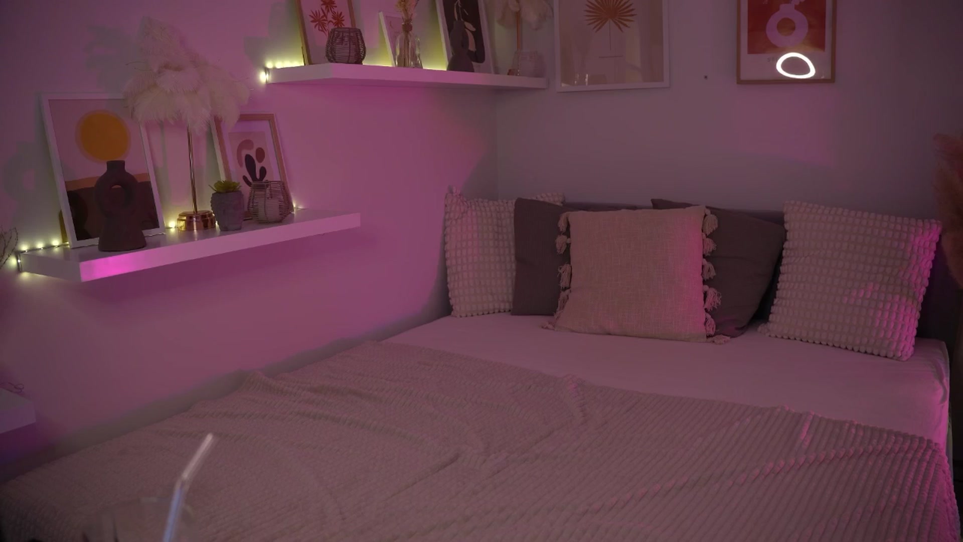 Gallery image thumbnail from NotYourNaomi's myfreecams stream on, 04/22/2025, 19:49 image 5 of 20
