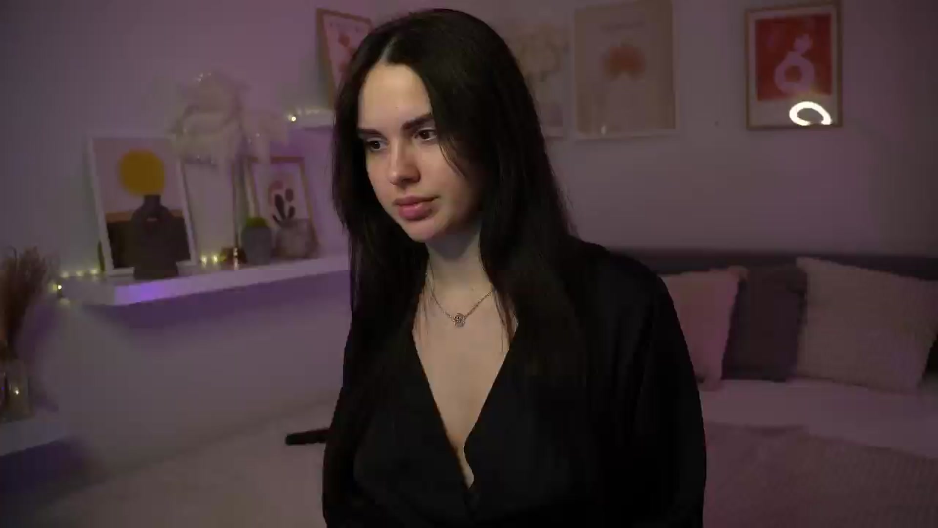 Gallery image thumbnail from NotYourNaomi's myfreecams stream on, 05/04/2025, 22:48 image 1 of 20
