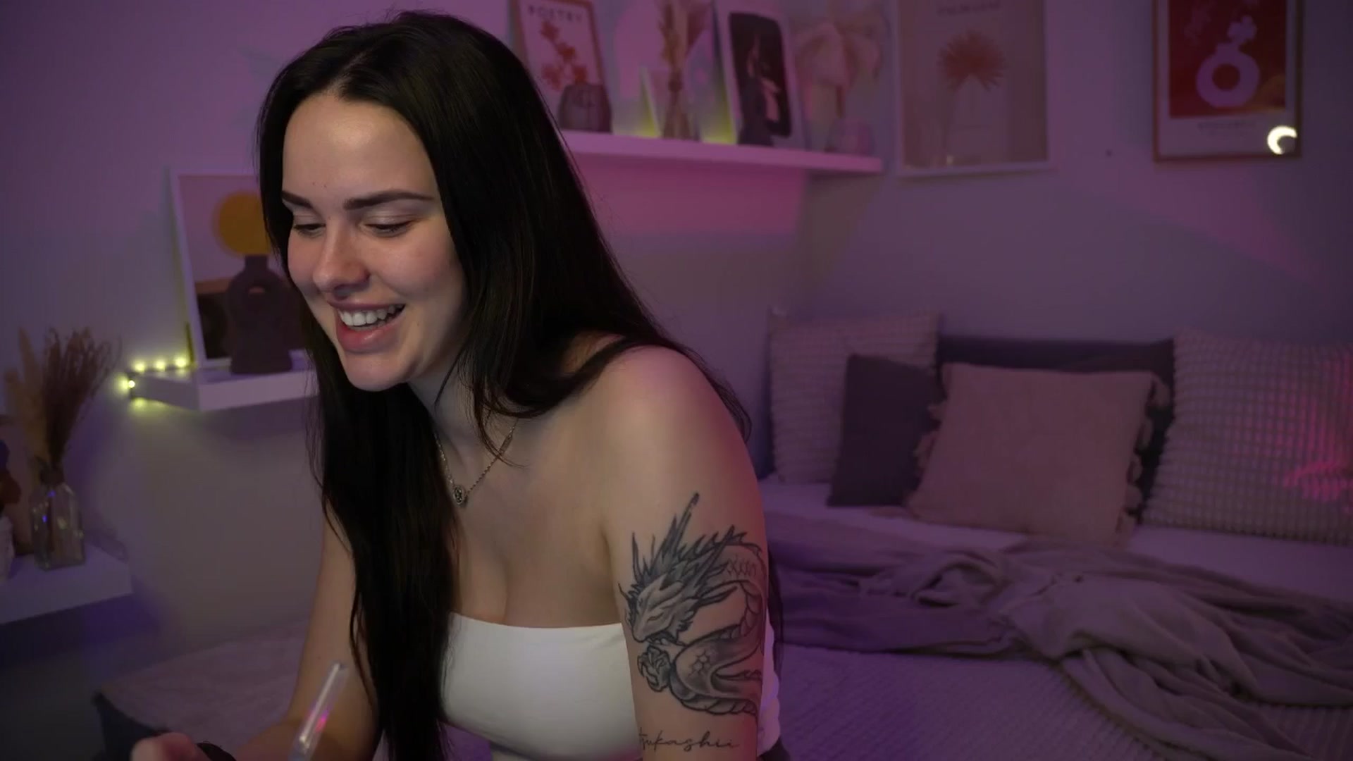 Gallery image thumbnail from NotYourNaomi's myfreecams stream on, 06/04/2025, 23:09 image 4 of 20