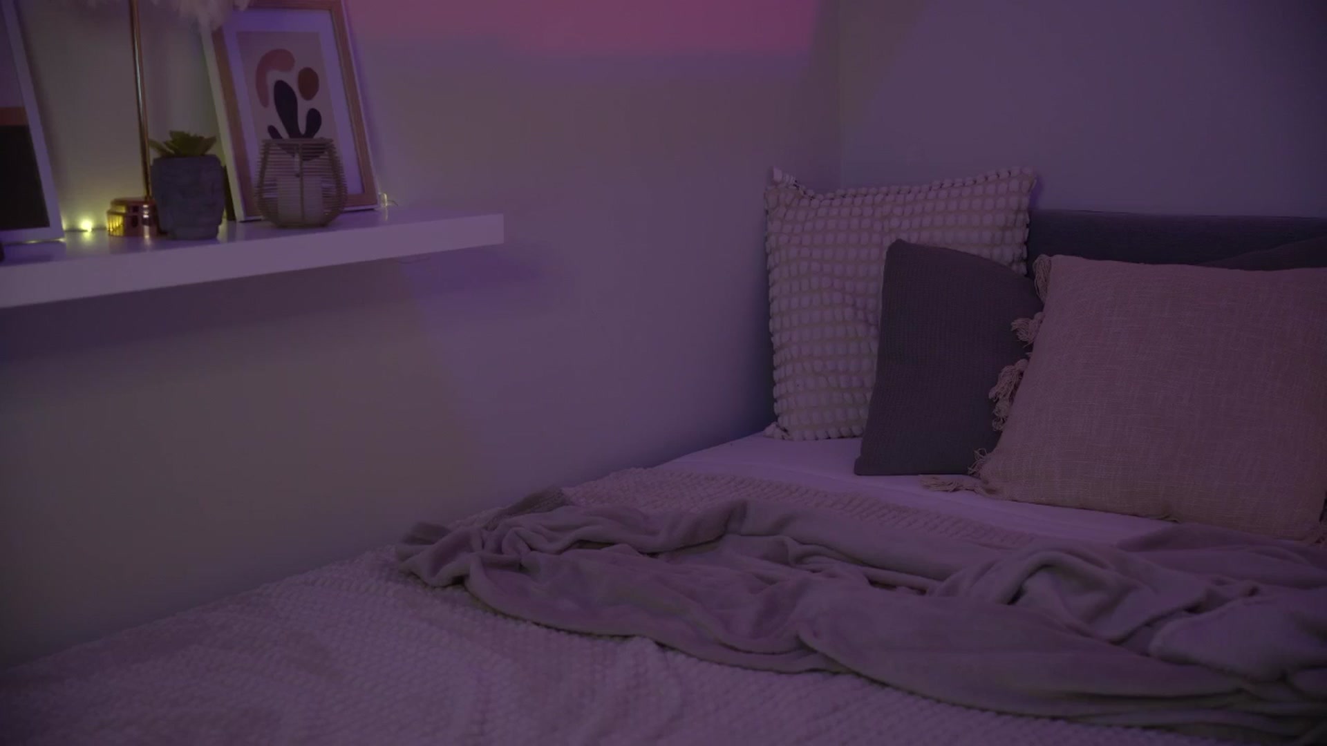 Gallery image thumbnail from NotYourNaomi's myfreecams stream on, 06/04/2025, 23:09 image 15 of 20