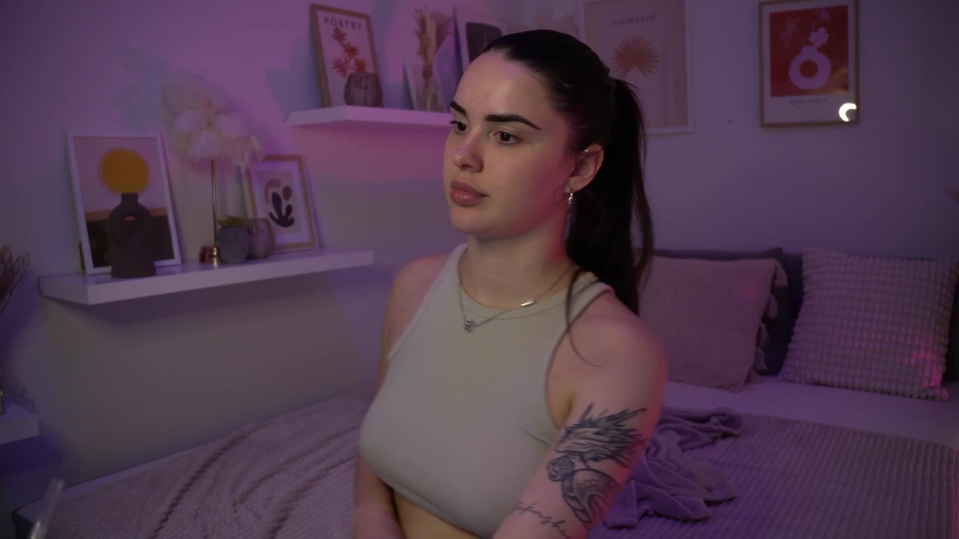 Gallery image thumbnail from NotYourNaomi's myfreecams stream on, 06/11/2025, 21:46 image 1 of 20