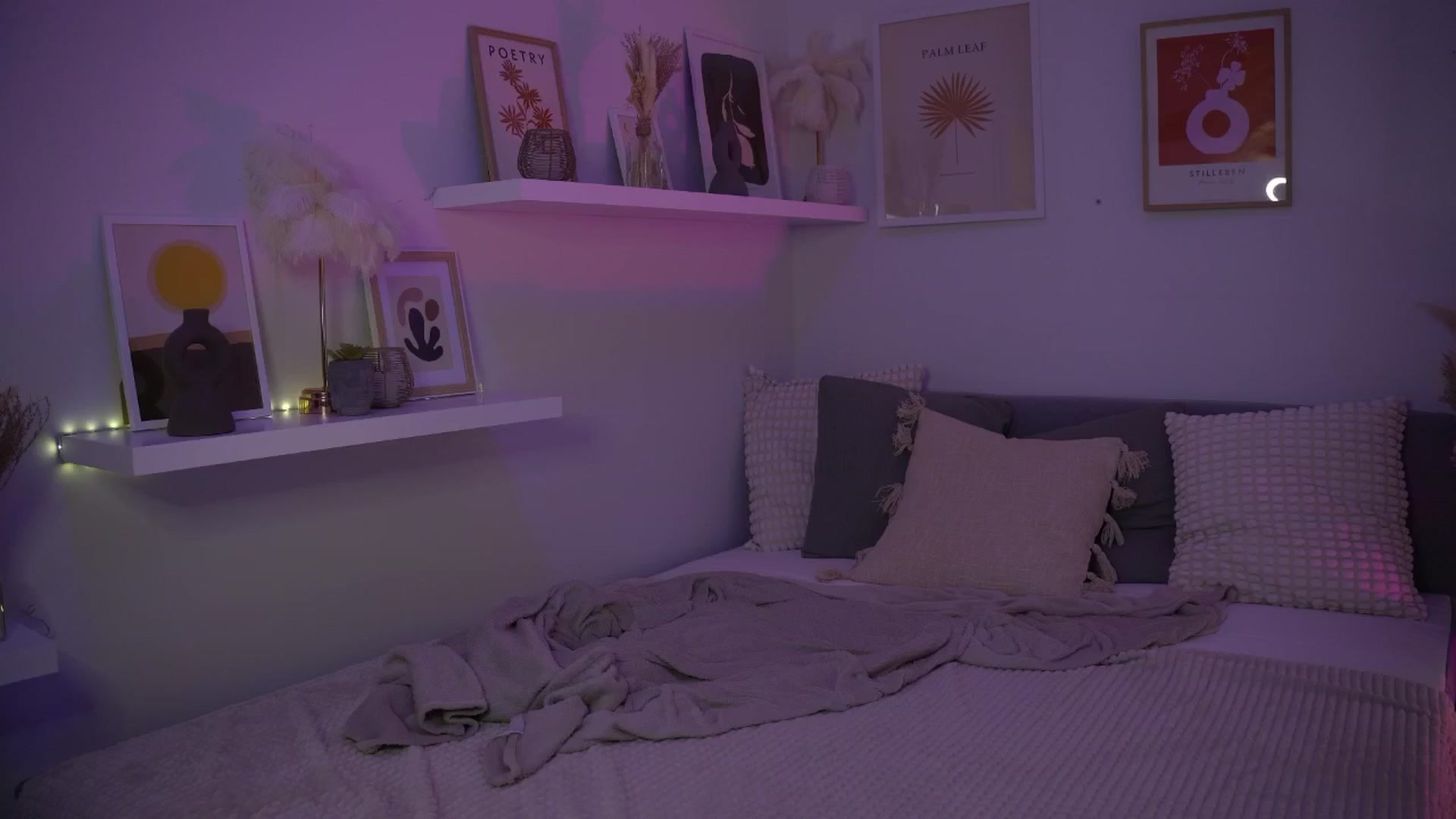 Gallery image thumbnail from NotYourNaomi's myfreecams stream on, 06/18/2025, 21:40 image 3 of 20