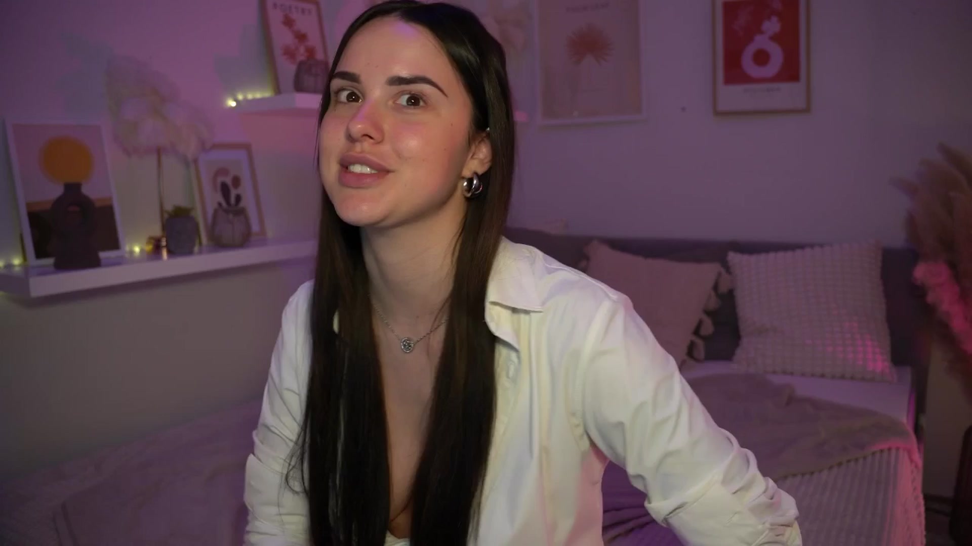 Gallery image thumbnail from NotYourNaomi's myfreecams stream on, 06/22/2025, 21:55 image 20 of 20