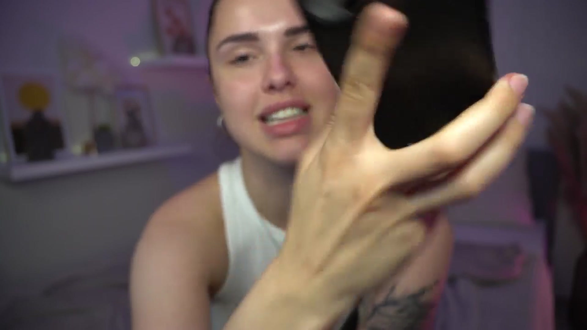 Gallery image thumbnail from NotYourNaomi's myfreecams stream on, 06/25/2025, 21:41 image 3 of 20