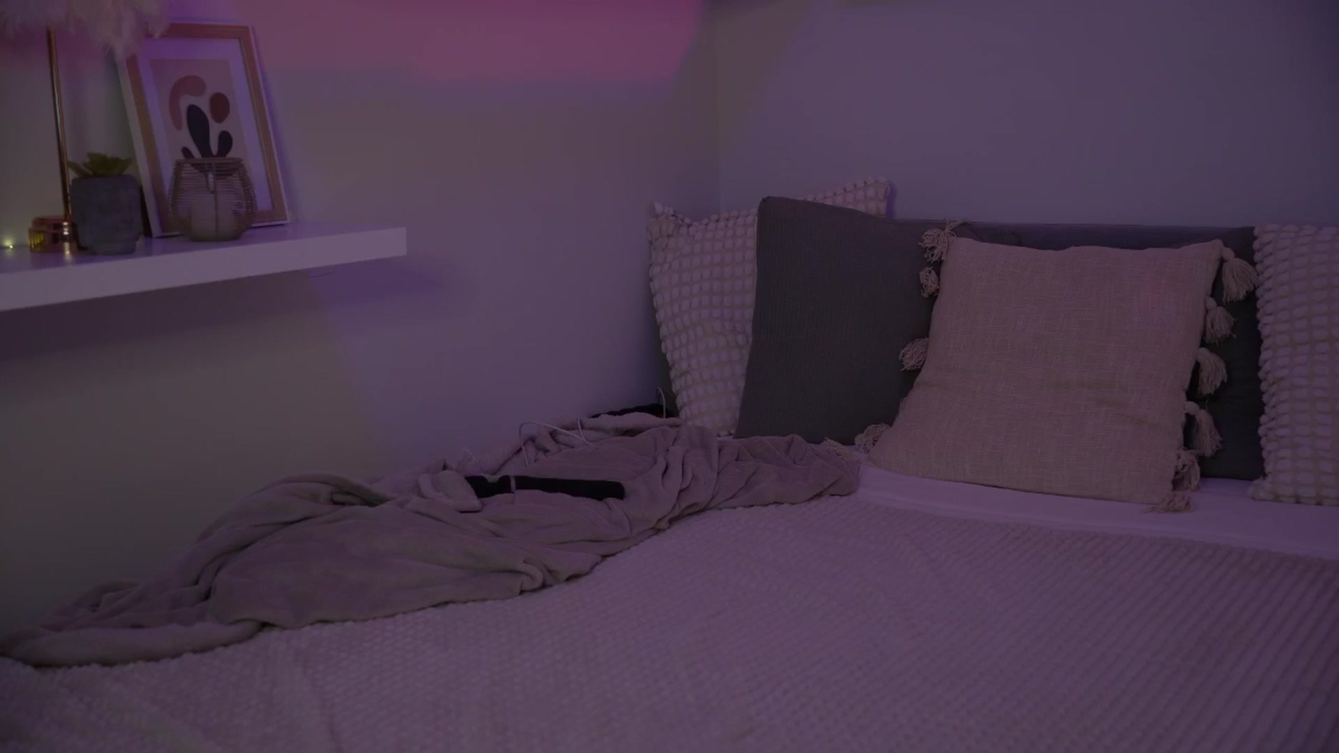 Gallery image thumbnail from NotYourNaomi's myfreecams stream on, 06/29/2025, 22:09 image 17 of 20