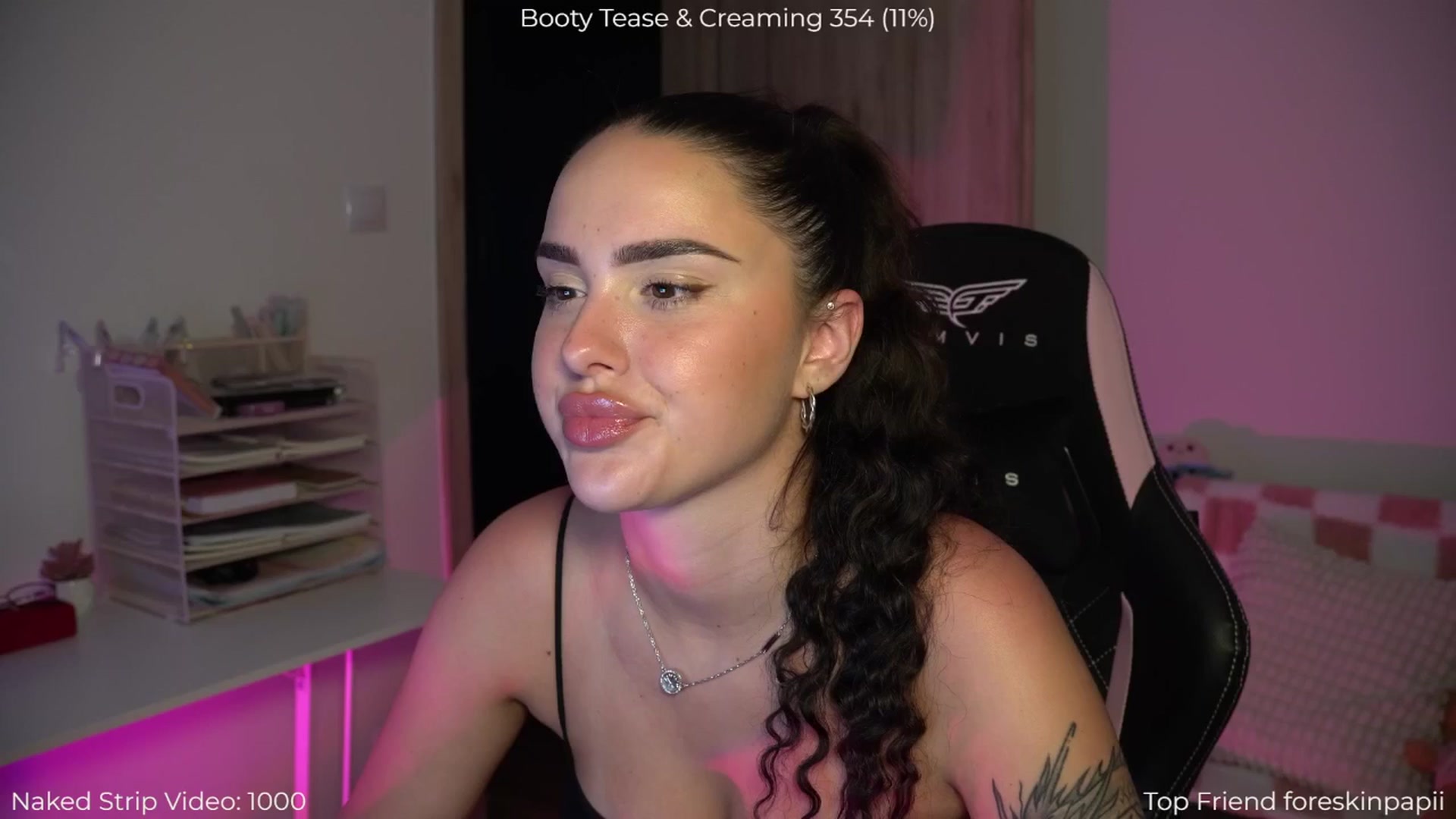 Gallery image thumbnail from NotYourNaomi's myfreecams stream on, 07/21/2025, 19:52 image 1 of 20