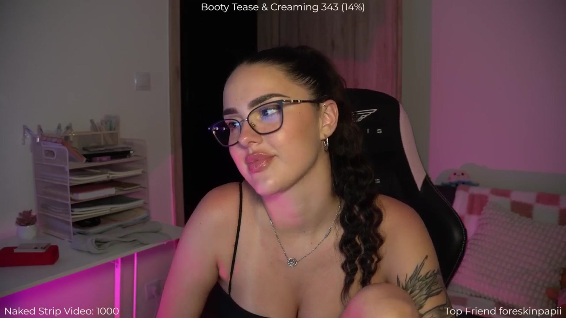 Gallery image thumbnail from NotYourNaomi's myfreecams stream on, 07/21/2025, 19:52 image 13 of 20