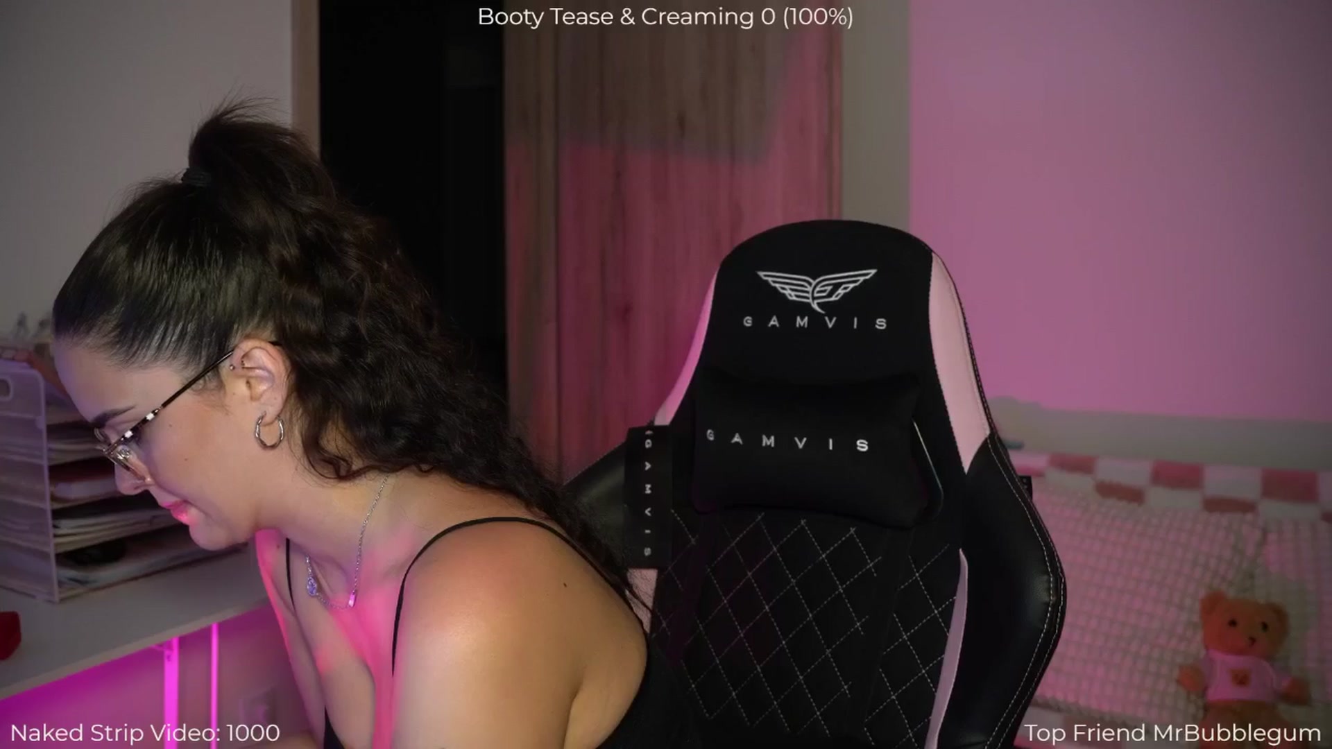 Gallery image thumbnail from NotYourNaomi's myfreecams stream on, 07/21/2025, 21:27 image 14 of 20