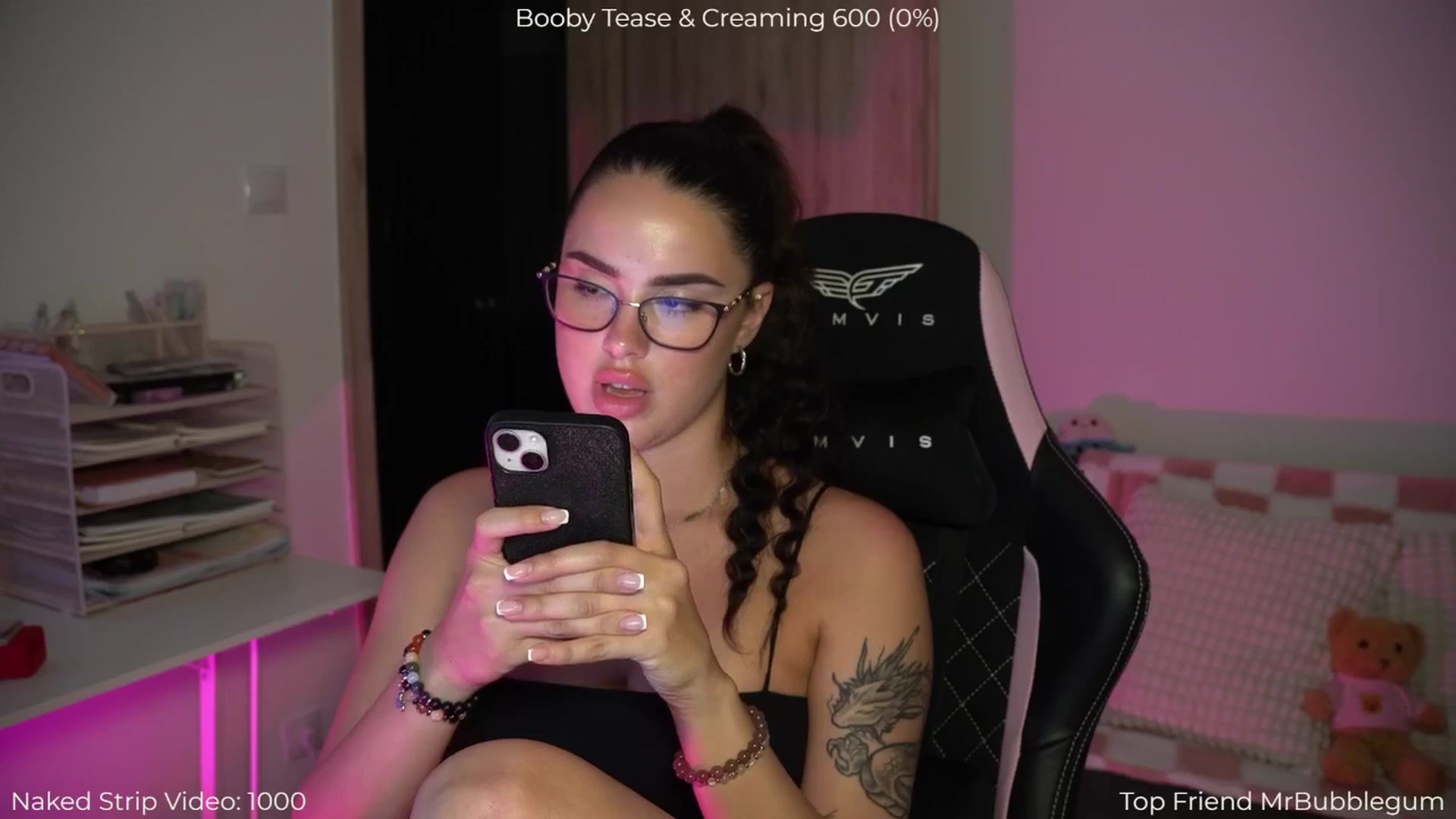 Gallery image thumbnail from NotYourNaomi's myfreecams stream on, 07/21/2025, 21:27 image 20 of 20