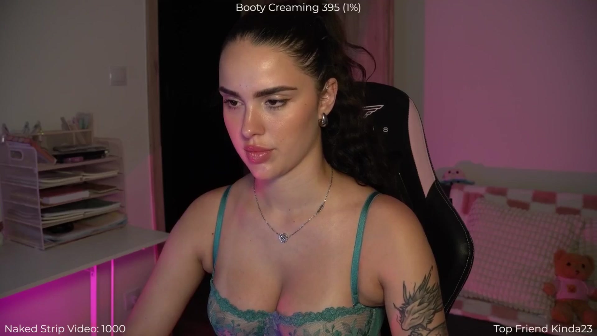 Gallery image thumbnail from NotYourNaomi's myfreecams stream on, 07/22/2025, 21:25 image 12 of 20
