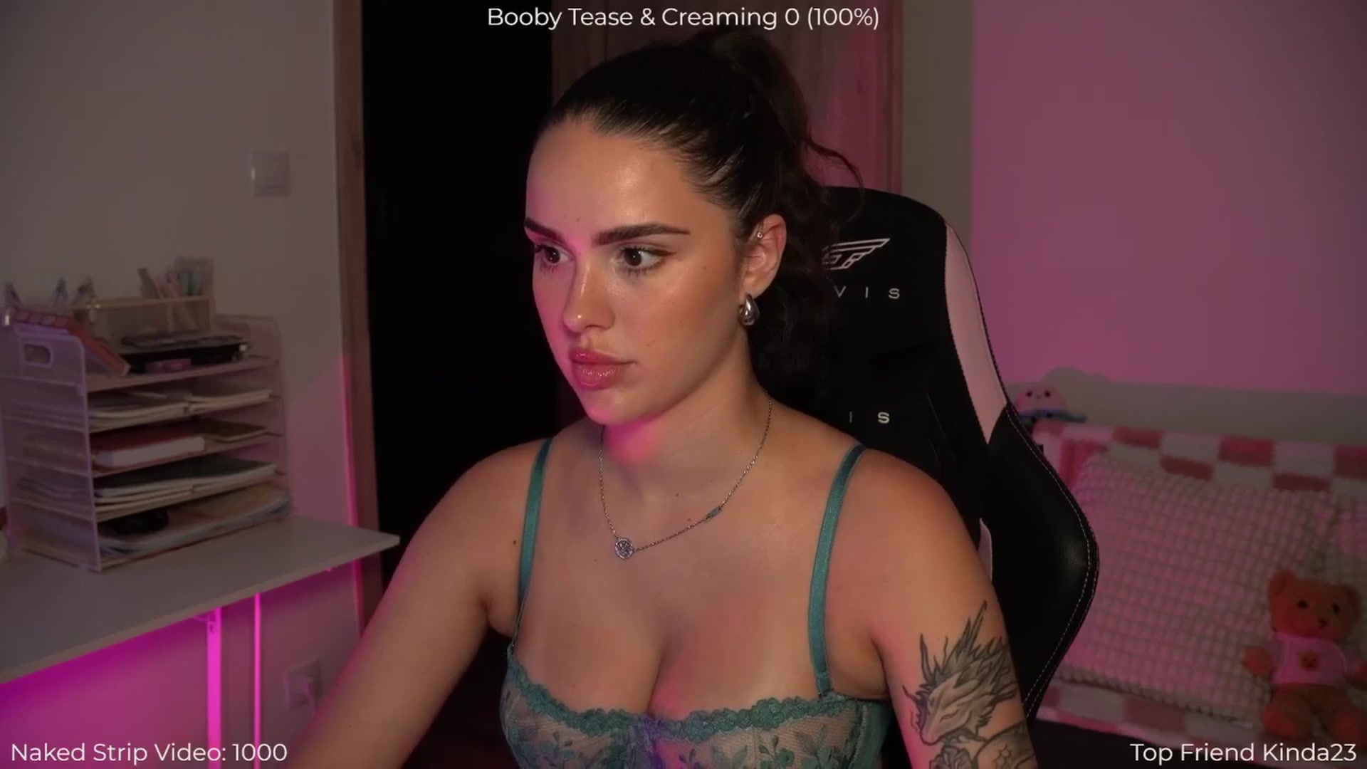 Gallery image thumbnail from NotYourNaomi's myfreecams stream on, 07/22/2025, 21:25 image 9 of 20