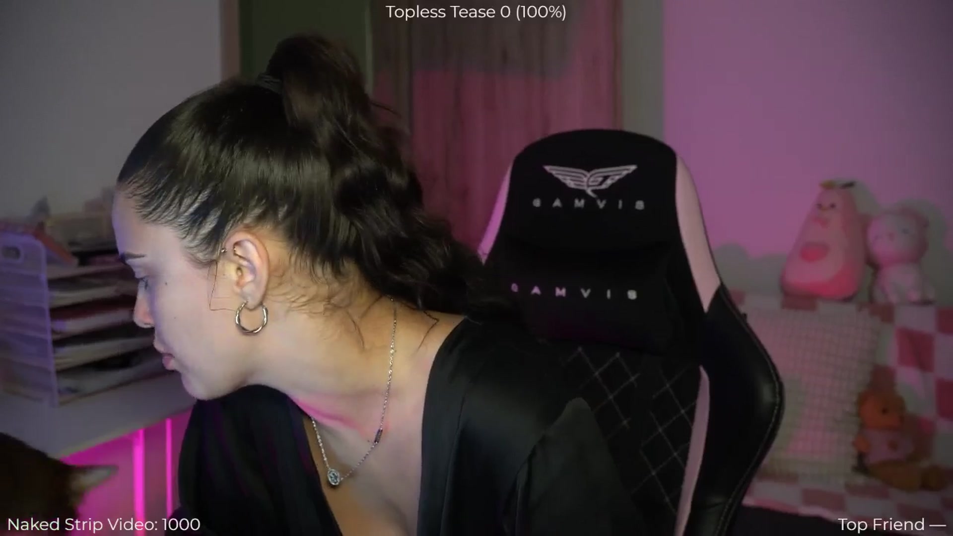Gallery image thumbnail from NotYourNaomi's myfreecams stream on, 07/28/2025, 19:02 image 12 of 20