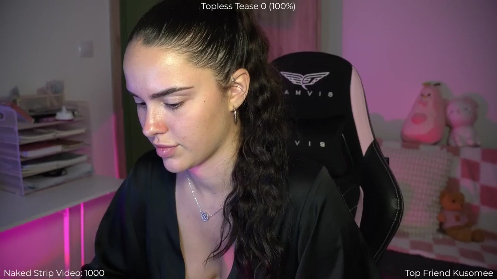 Gallery image thumbnail from NotYourNaomi's myfreecams stream on, 07/28/2025, 21:20 image 12 of 20