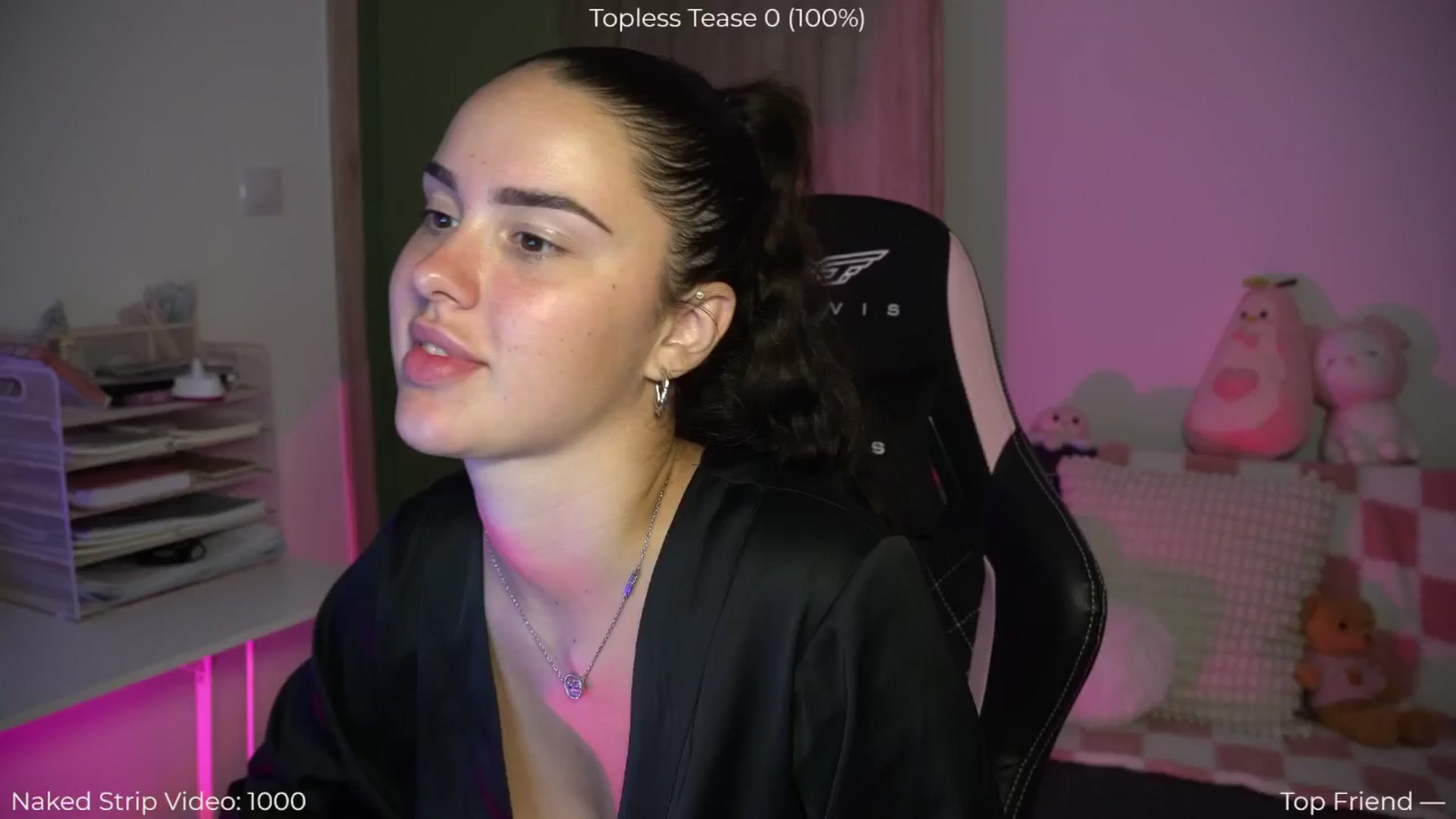 Gallery image thumbnail from NotYourNaomi's myfreecams stream on, 07/28/2025, 21:20 image 1 of 20