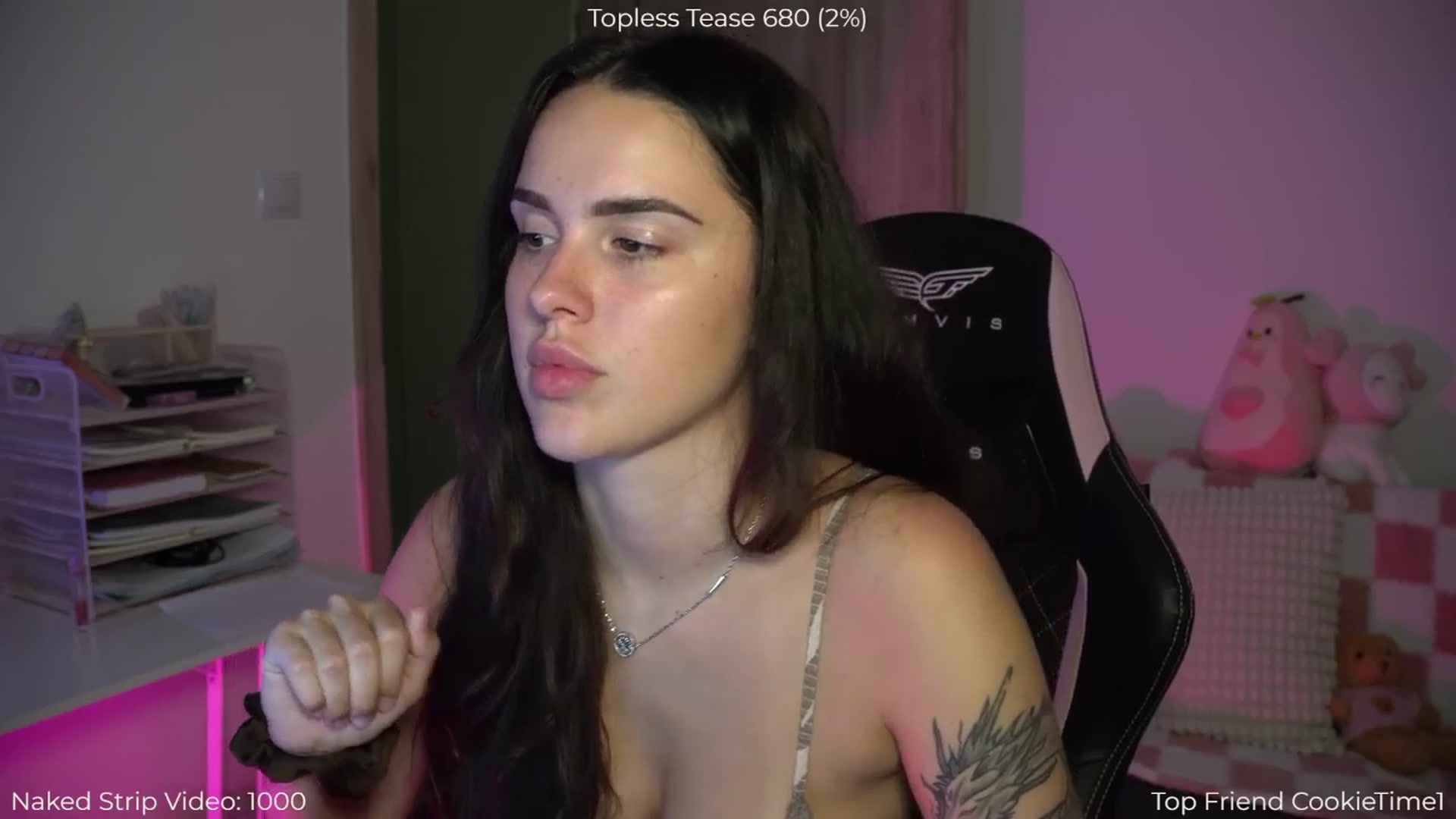 Gallery image thumbnail from NotYourNaomi's myfreecams stream on, 08/03/2025, 20:48 image 4 of 20