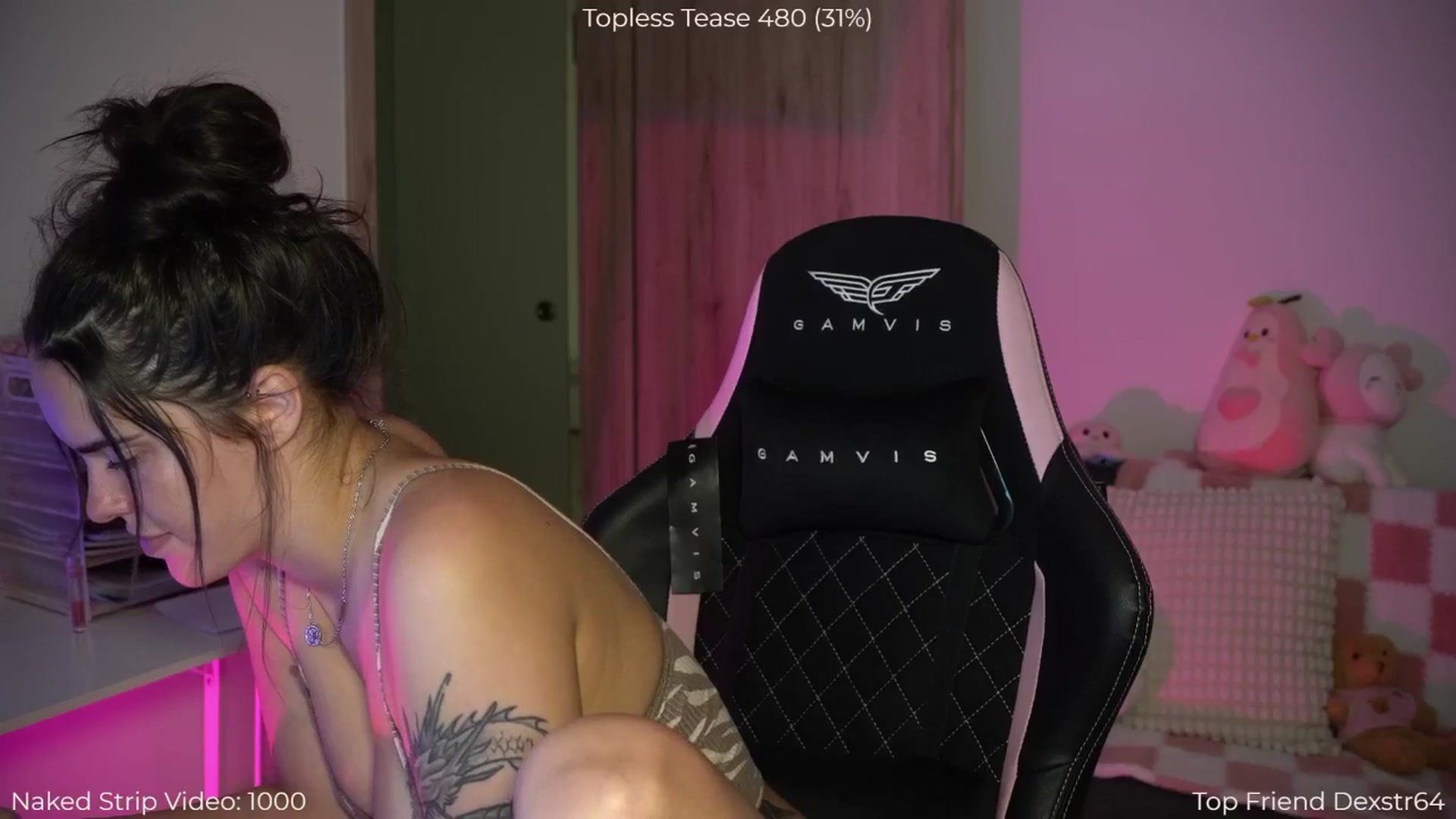 Gallery image thumbnail from NotYourNaomi's myfreecams stream on, 08/03/2025, 20:48 image 10 of 20
