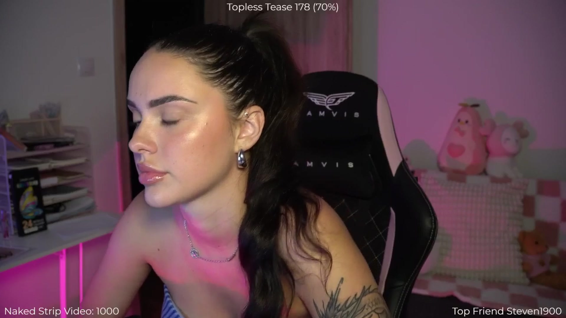 Gallery image thumbnail from NotYourNaomi's myfreecams stream on, 08/04/2025, 19:57 image 13 of 20