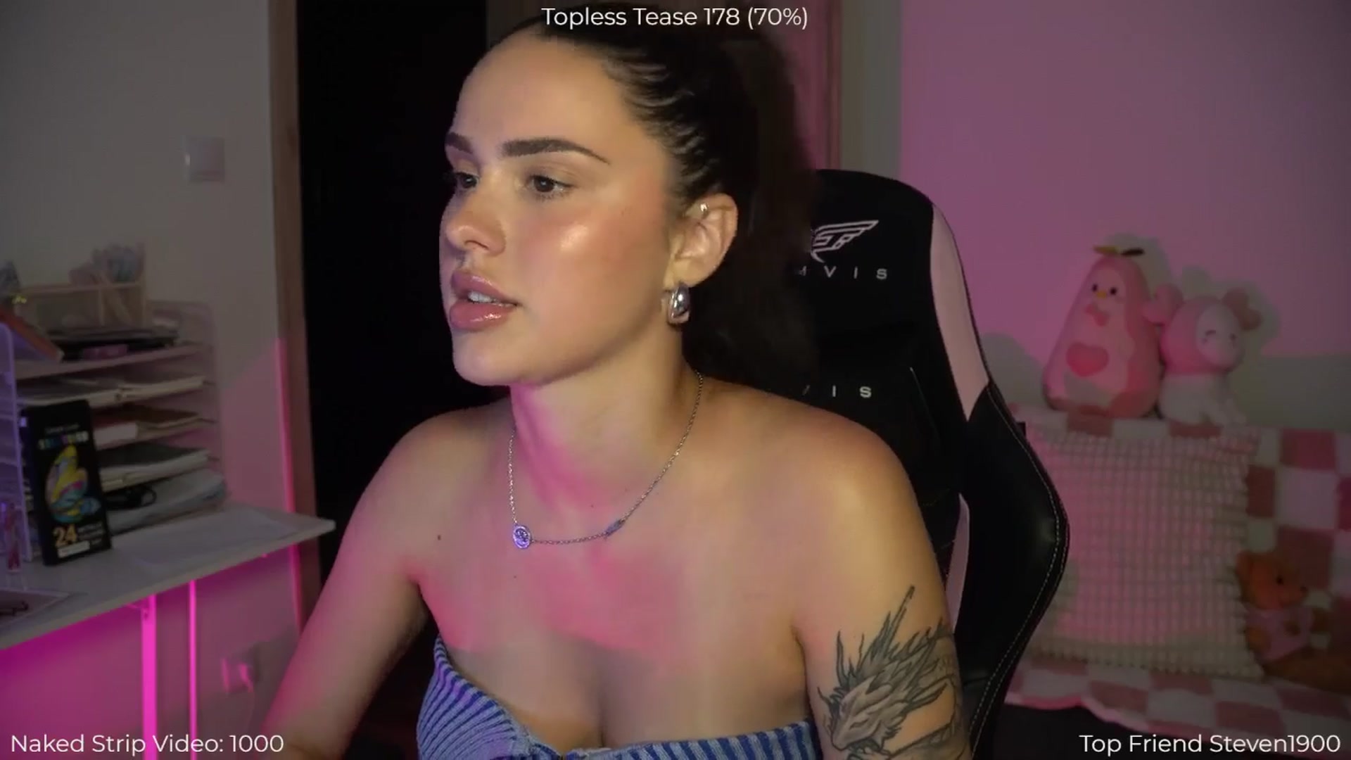 Gallery image thumbnail from NotYourNaomi's myfreecams stream on, 08/04/2025, 19:57 image 15 of 20