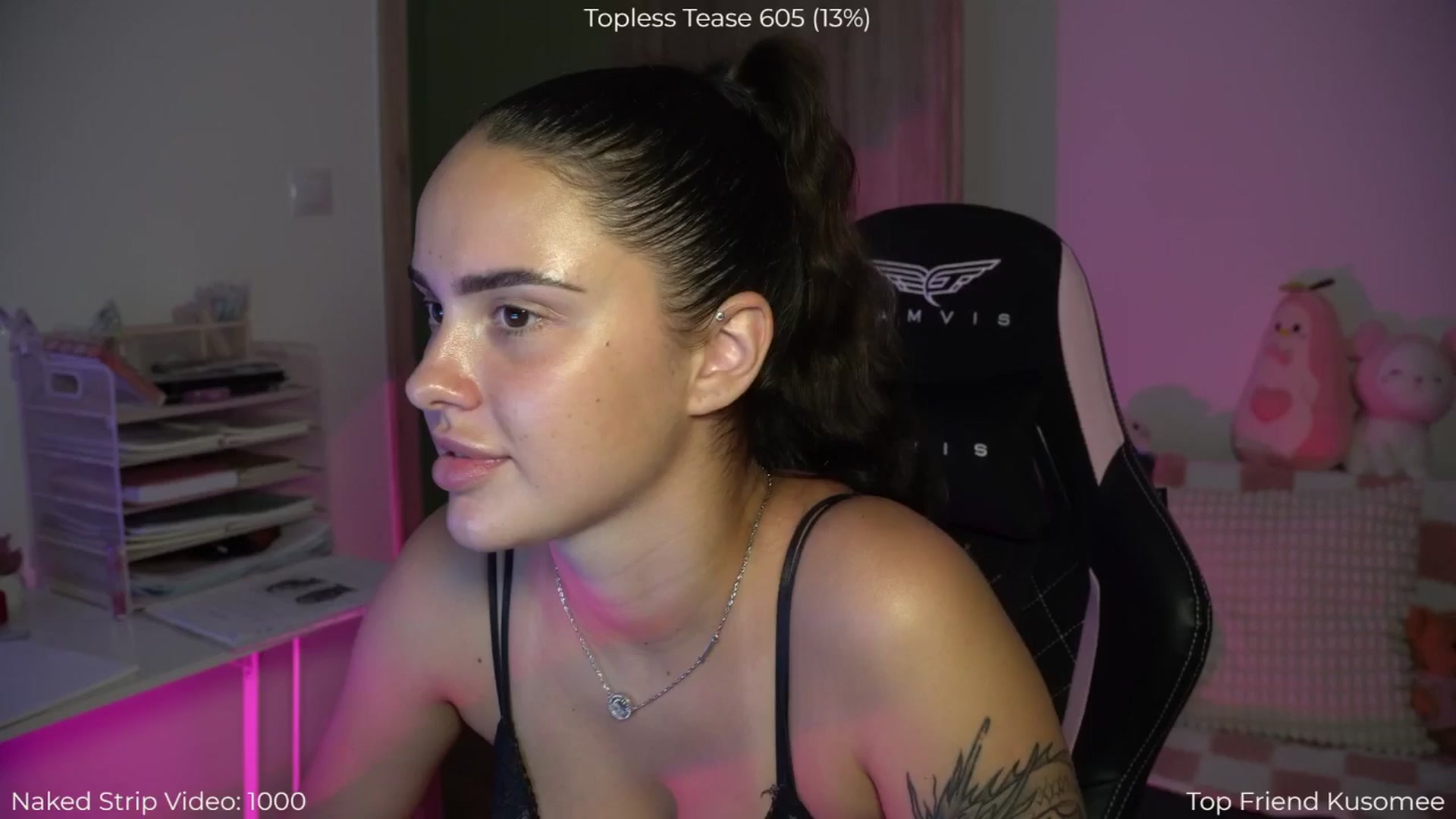 Gallery image thumbnail from NotYourNaomi's myfreecams stream on, 08/11/2025, 21:27 image 1 of 20
