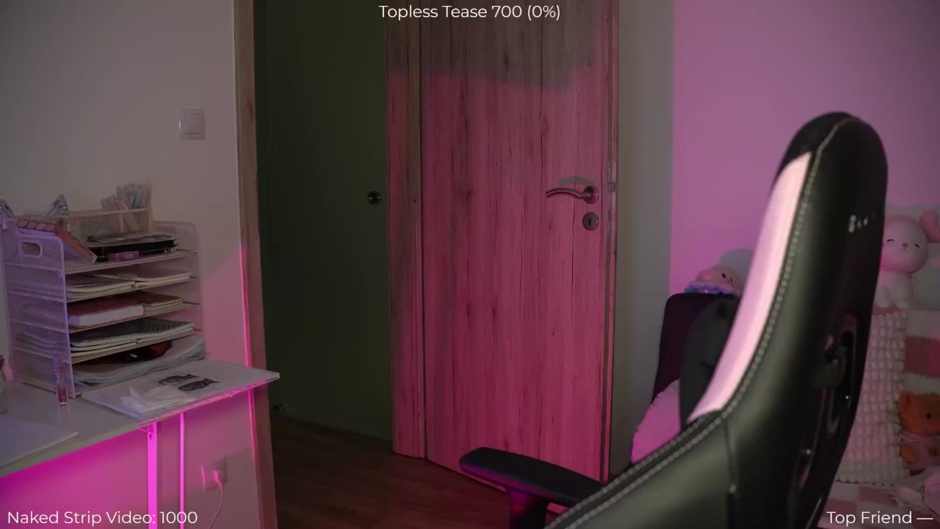 Gallery image thumbnail from NotYourNaomi's myfreecams stream on, 08/12/2025, 21:38 image 2 of 20