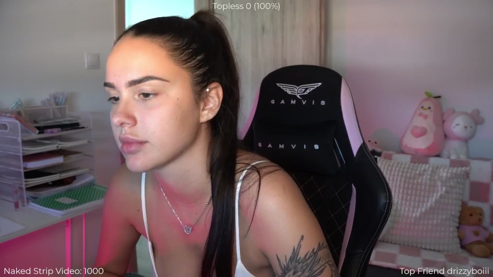 Gallery image thumbnail from NotYourNaomi's myfreecams stream on, 08/19/2025, 07:50 image 14 of 20