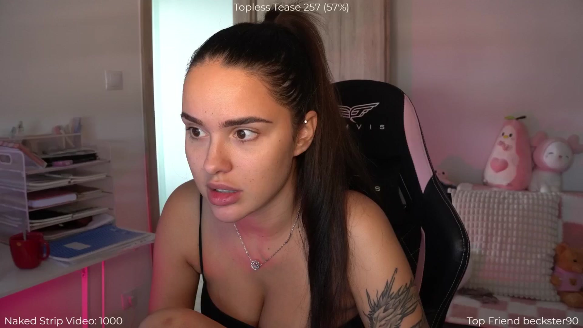 Gallery image thumbnail from NotYourNaomi's myfreecams stream on, 08/26/2025, 07:21 image 10 of 20