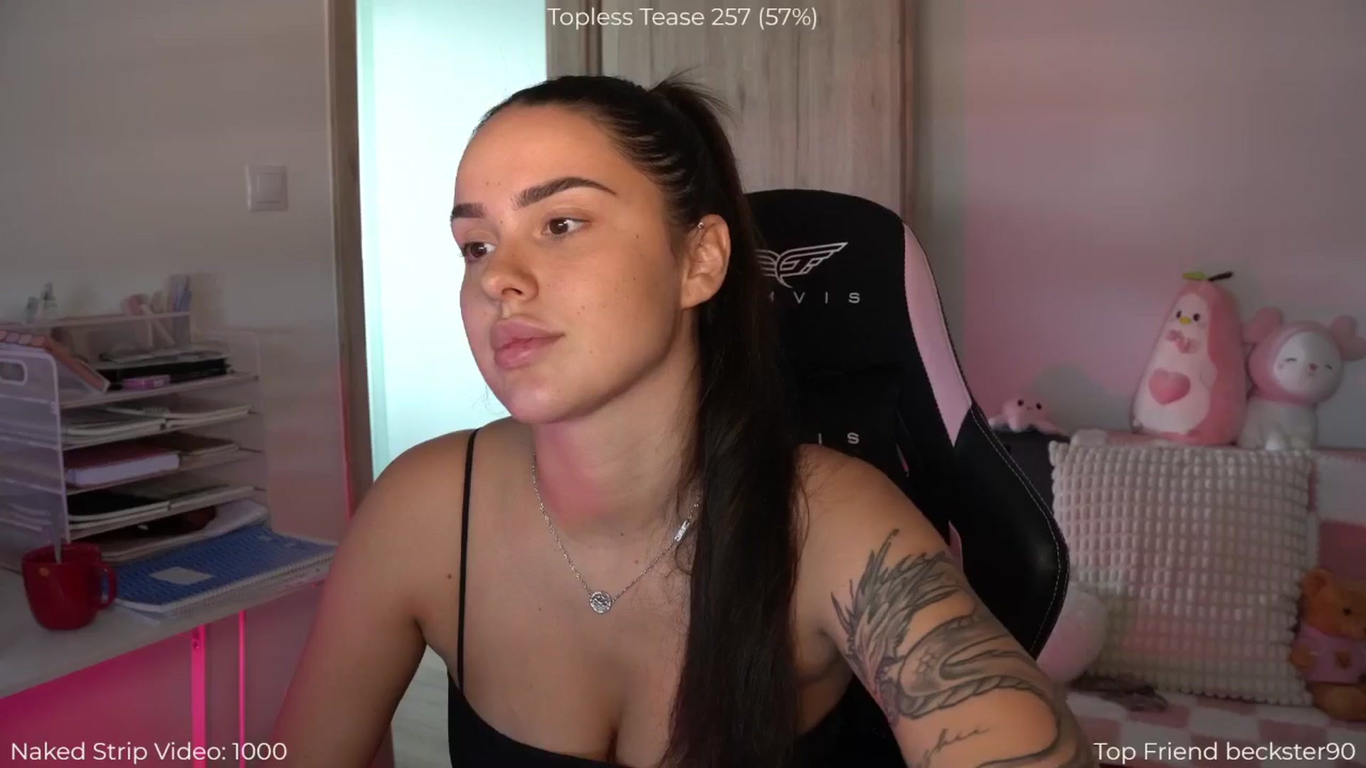 Gallery image thumbnail from NotYourNaomi's myfreecams stream on, 08/26/2025, 07:21 image 18 of 20