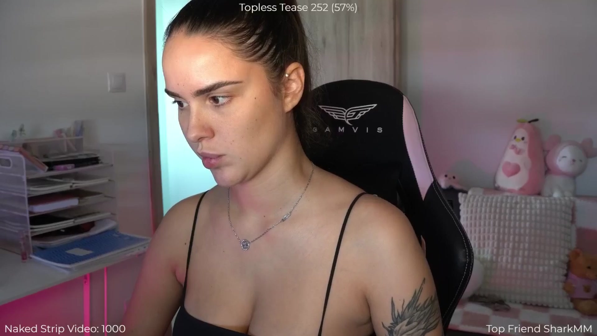 Gallery image thumbnail from NotYourNaomi's myfreecams stream on, 08/26/2025, 08:27 image 8 of 20