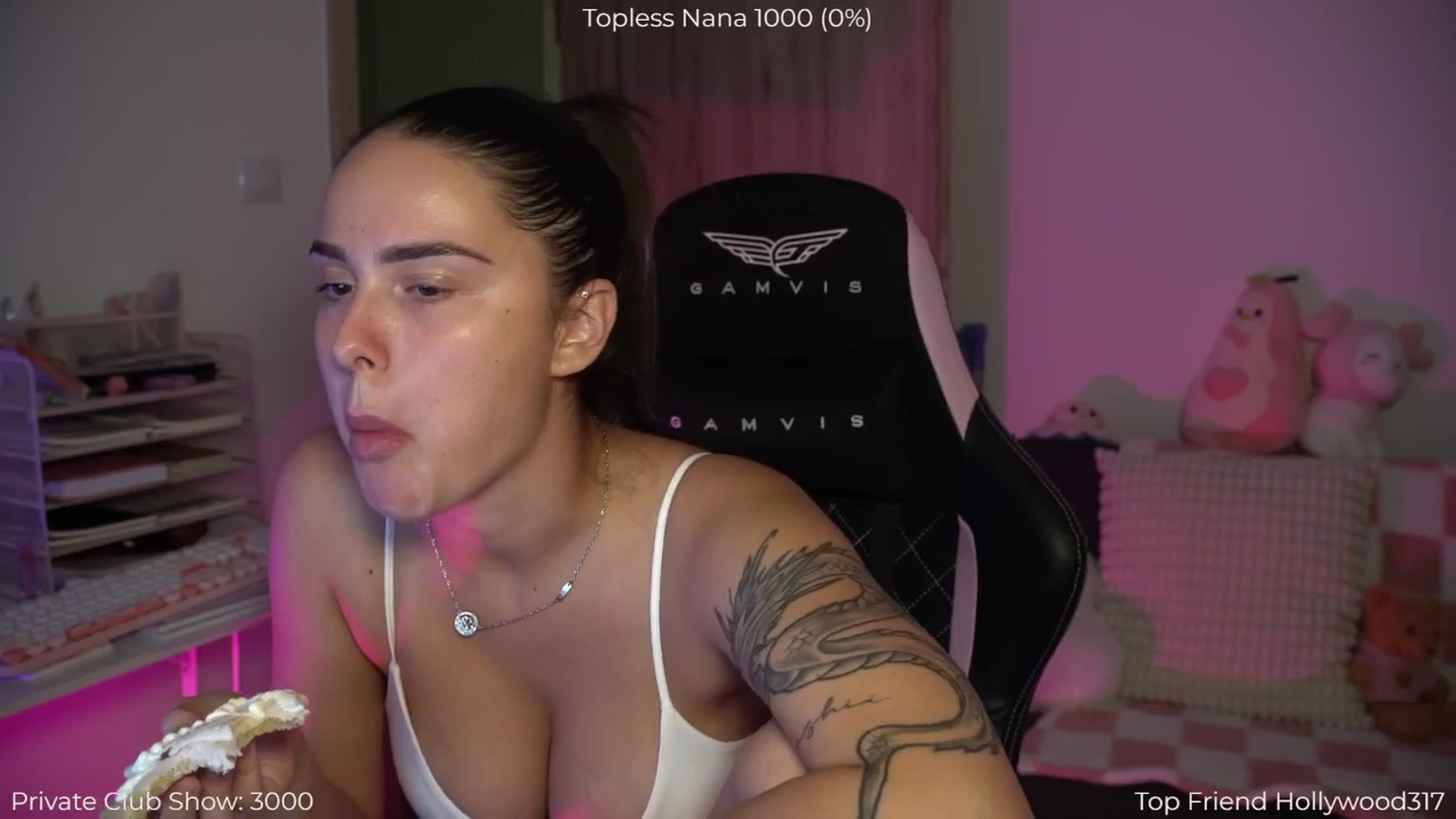 Gallery image thumbnail from NotYourNaomi's myfreecams stream on, 08/31/2025, 21:16 image 17 of 20