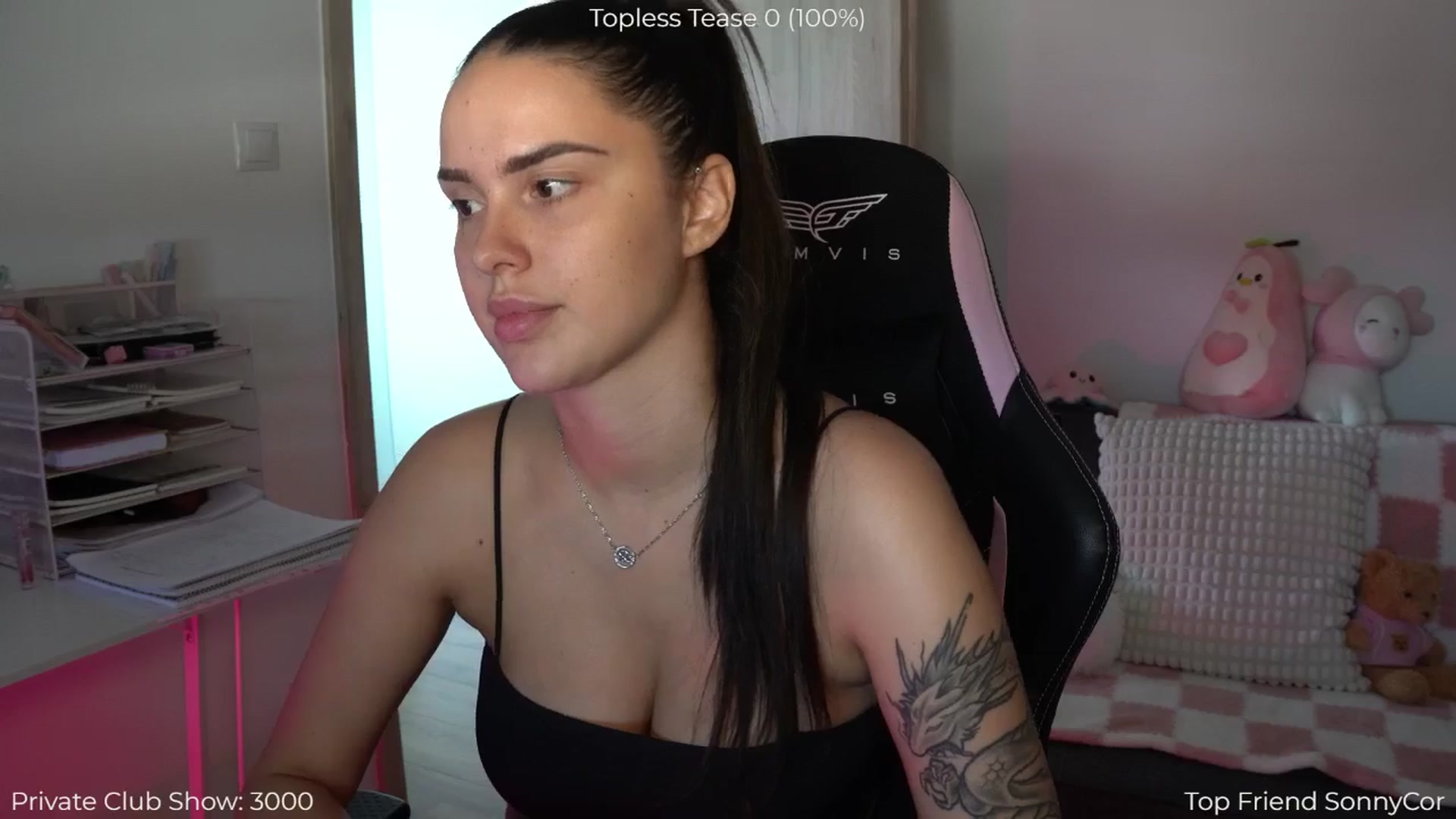 Gallery image thumbnail from NotYourNaomi's myfreecams stream on, 09/02/2025, 07:26 image 19 of 20