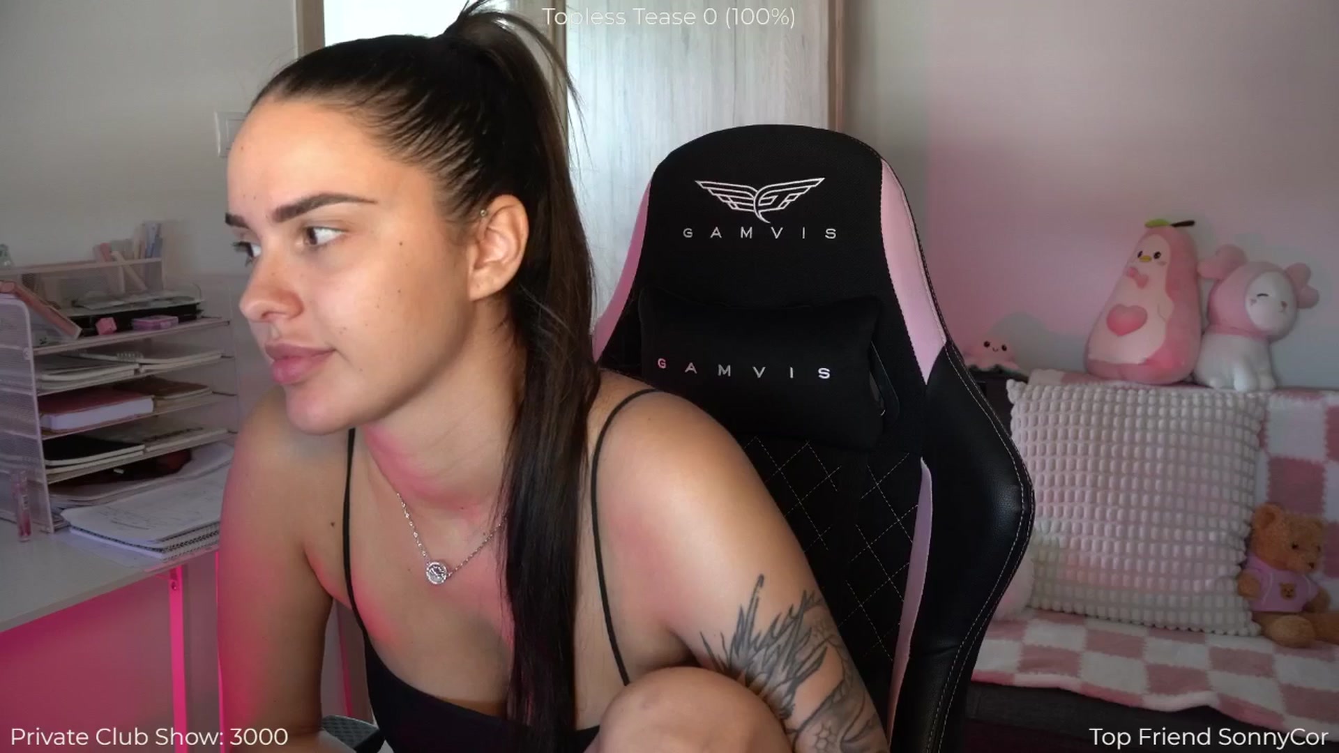 Gallery image thumbnail from NotYourNaomi's myfreecams stream on, 09/02/2025, 07:26 image 15 of 20