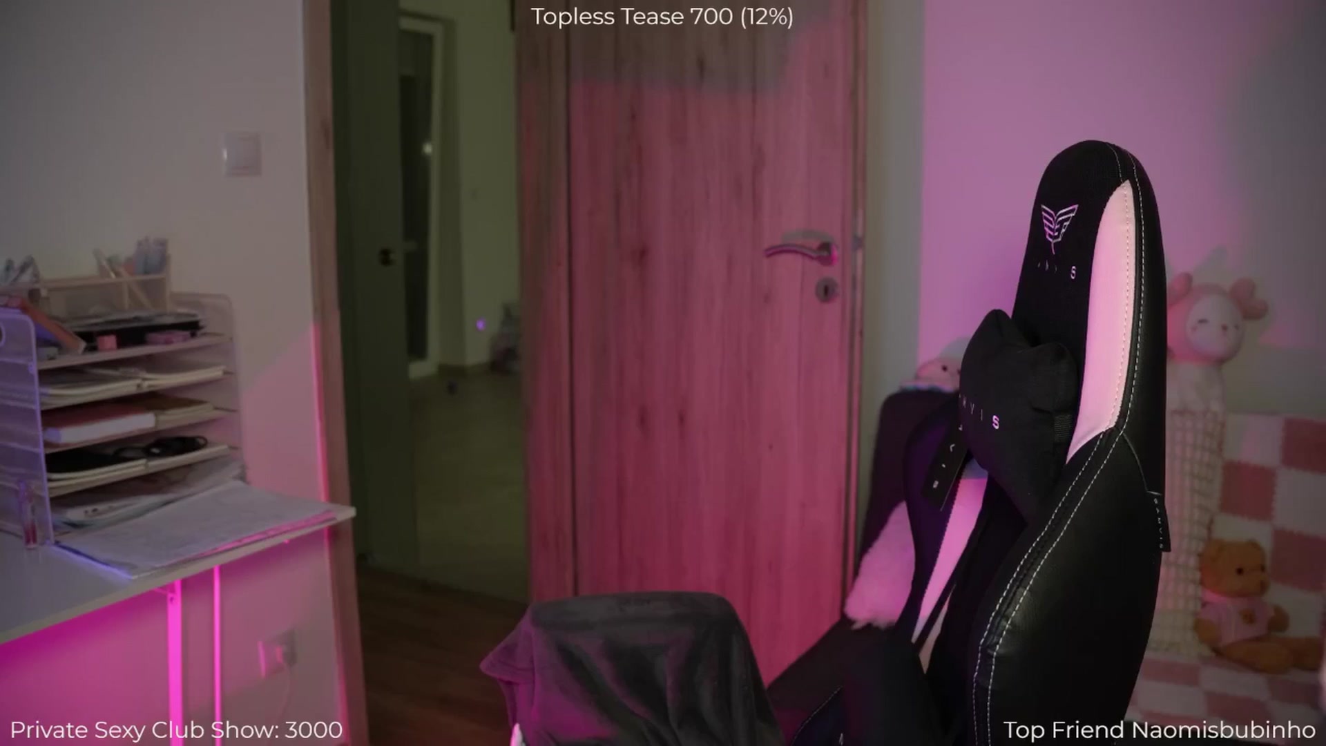 Gallery image thumbnail from NotYourNaomi's myfreecams stream on, 09/14/2025, 21:28 image 6 of 20