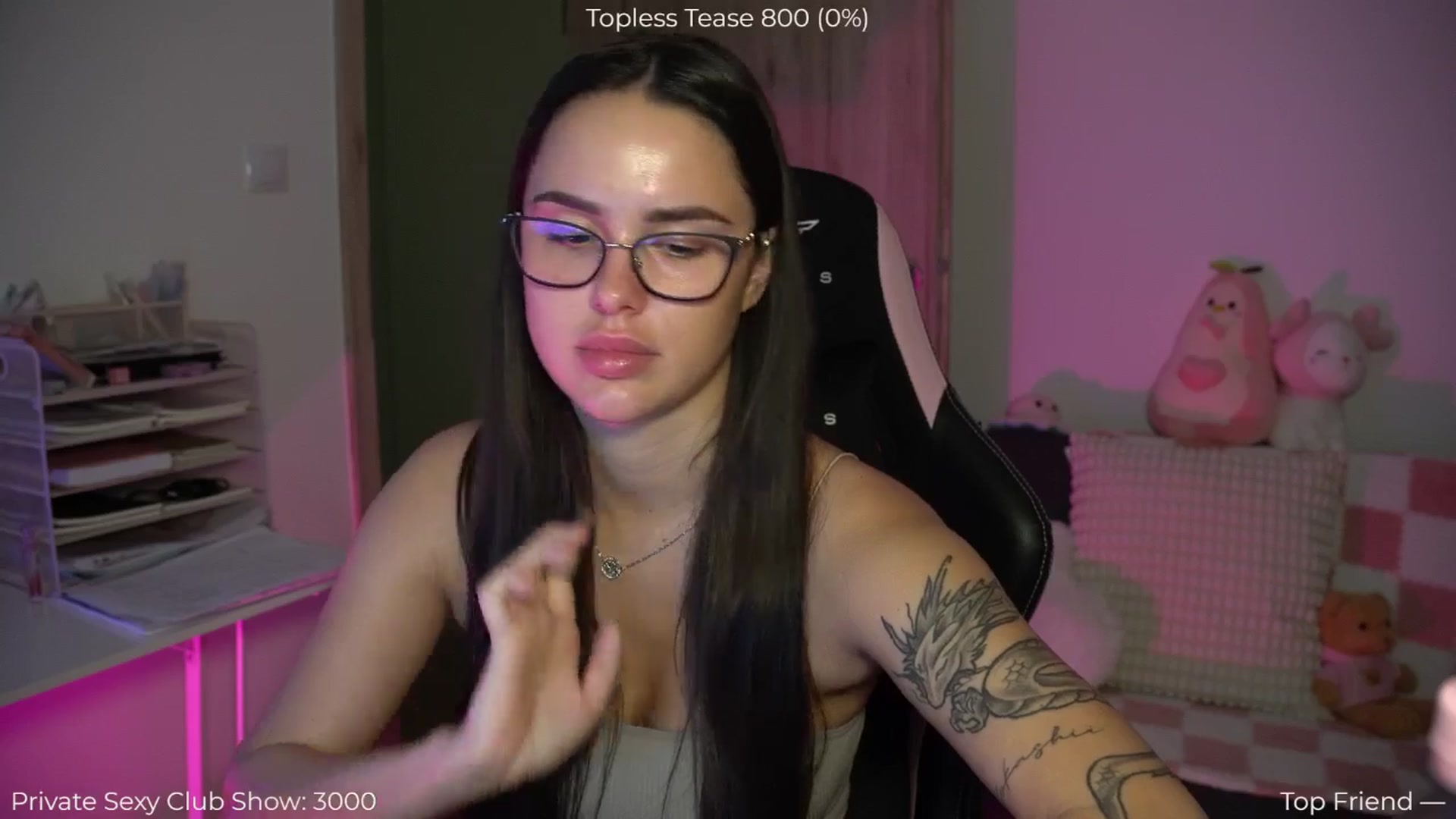 Gallery image thumbnail from NotYourNaomi's myfreecams stream on, 09/14/2025, 21:28 image 3 of 20