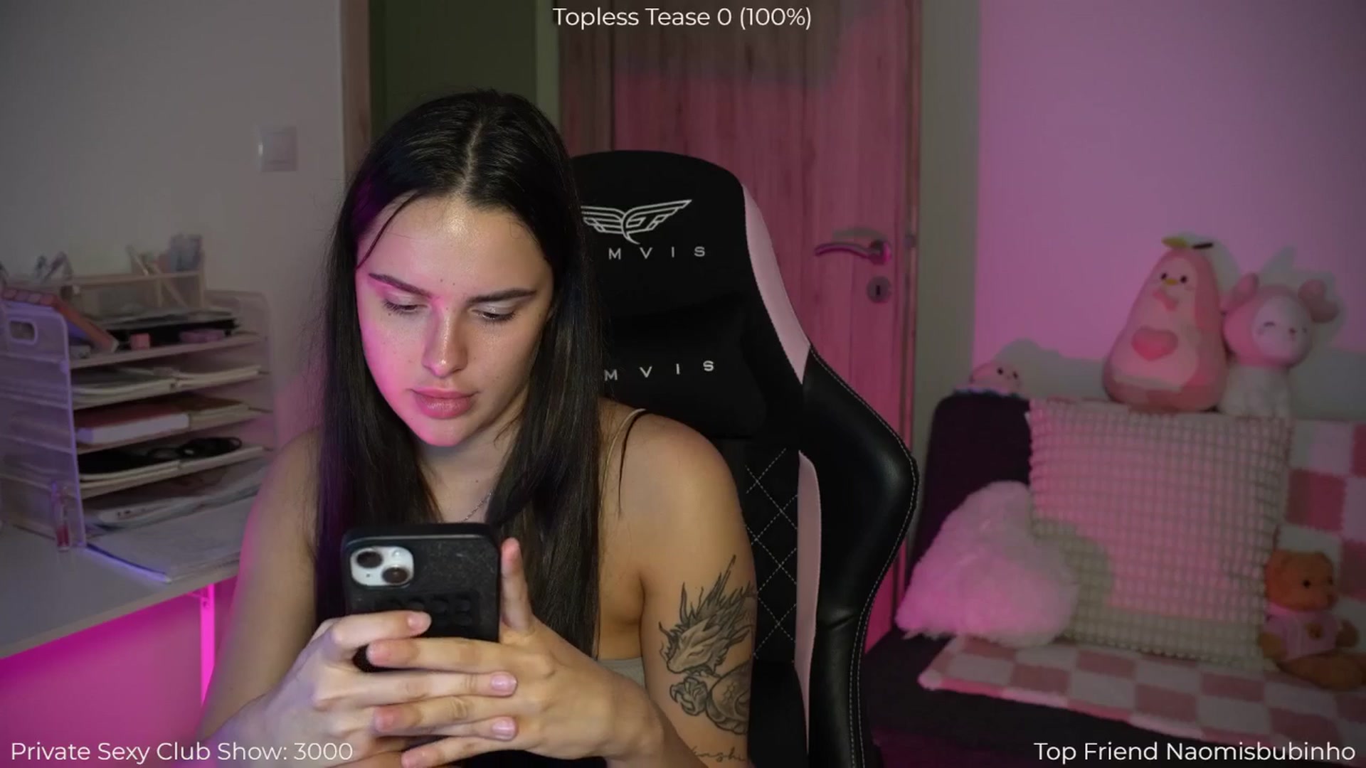 Gallery image thumbnail from NotYourNaomi's myfreecams stream on, 09/14/2025, 21:28 image 18 of 20