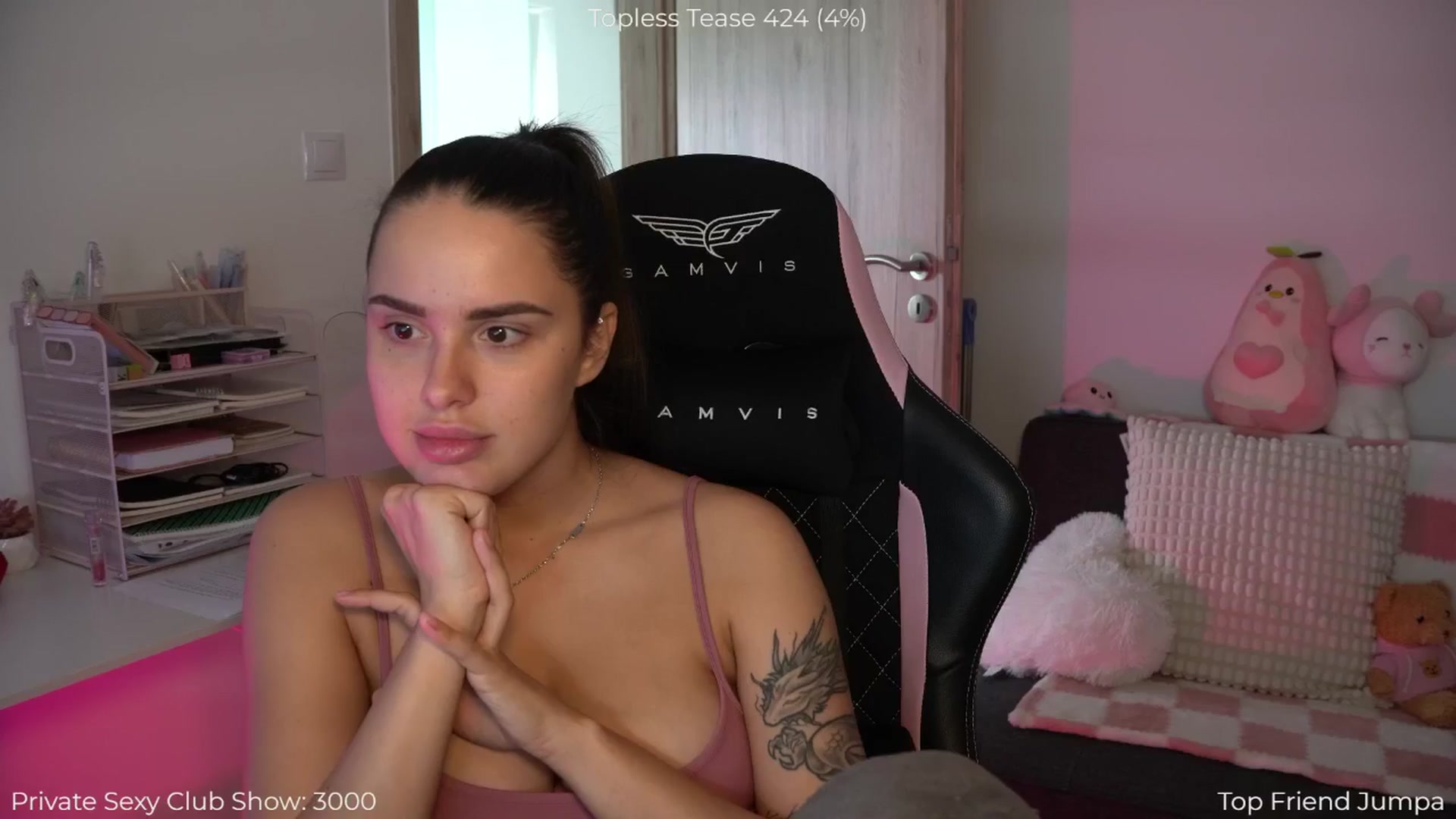 Gallery image thumbnail from NotYourNaomi's myfreecams stream on, 09/18/2025, 07:28 image 16 of 20