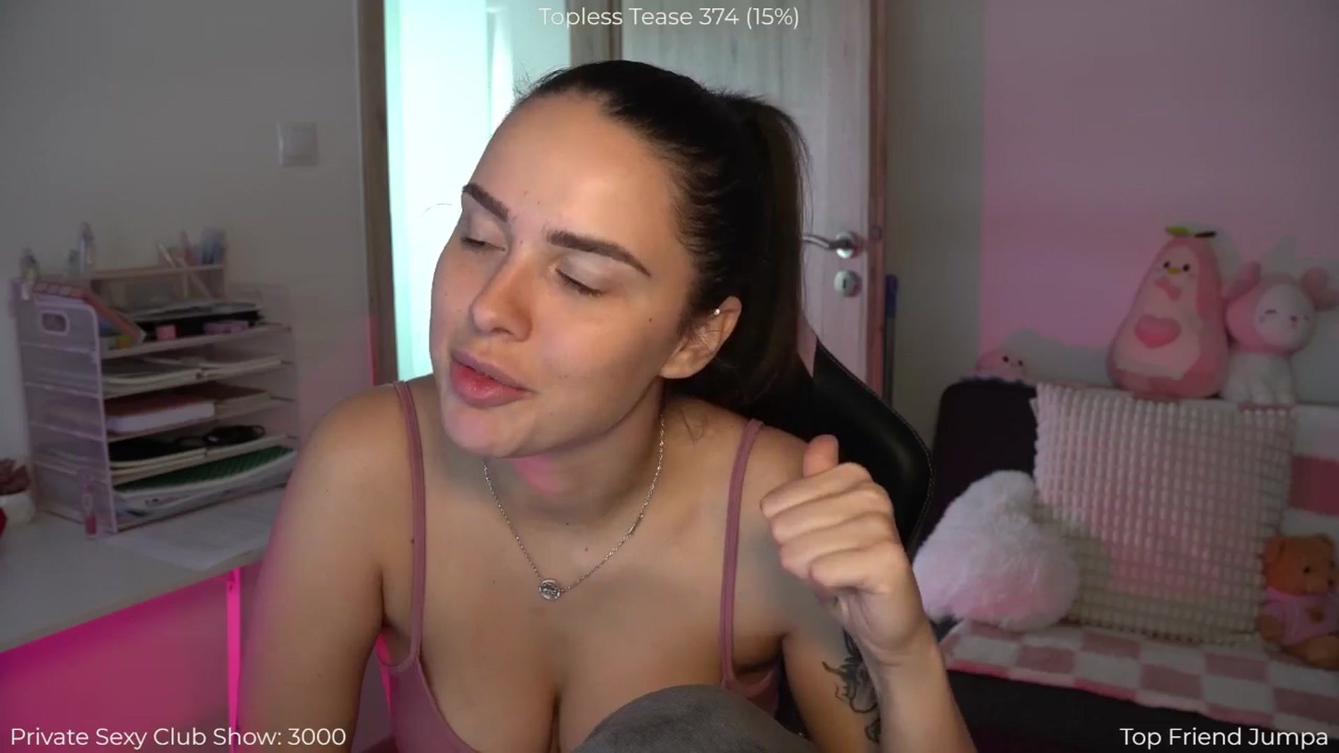 Gallery image thumbnail from NotYourNaomi's myfreecams stream on, 09/18/2025, 07:28 image 17 of 20