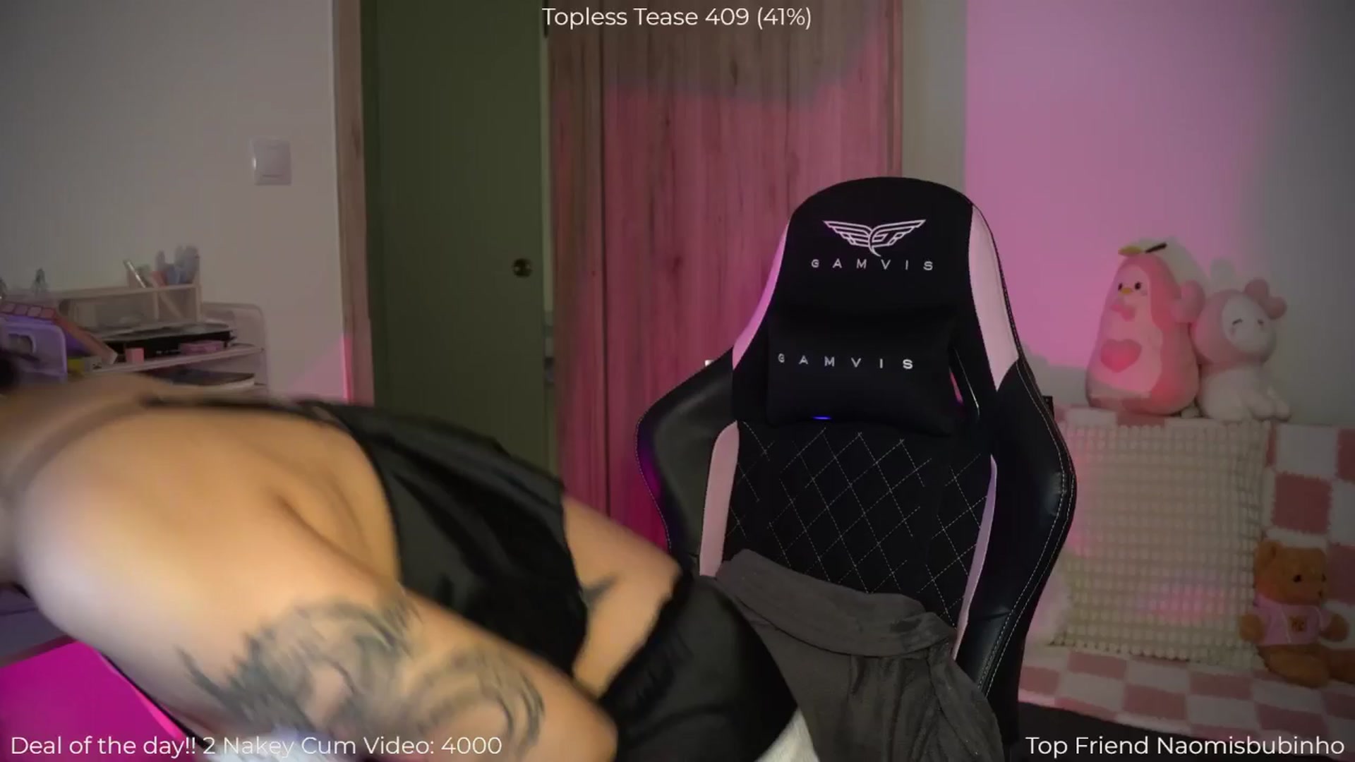 Gallery image thumbnail from NotYourNaomi's myfreecams stream on, 09/22/2025, 20:40 image 4 of 20