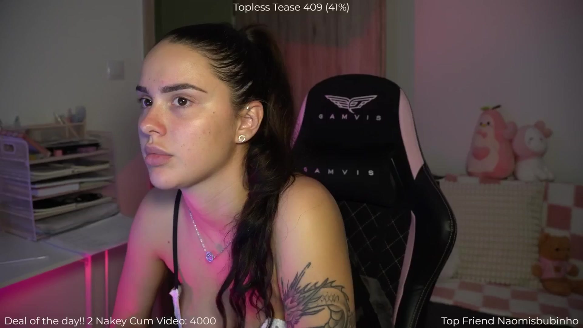 Gallery image thumbnail from NotYourNaomi's myfreecams stream on, 09/22/2025, 20:40 image 9 of 20