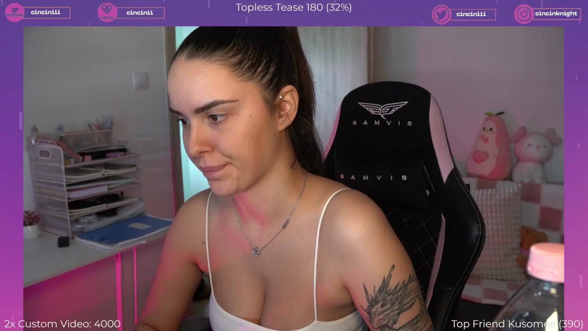Gallery image thumbnail from NotYourNaomi's myfreecams stream on, 09/30/2025, 08:12 image 18 of 20