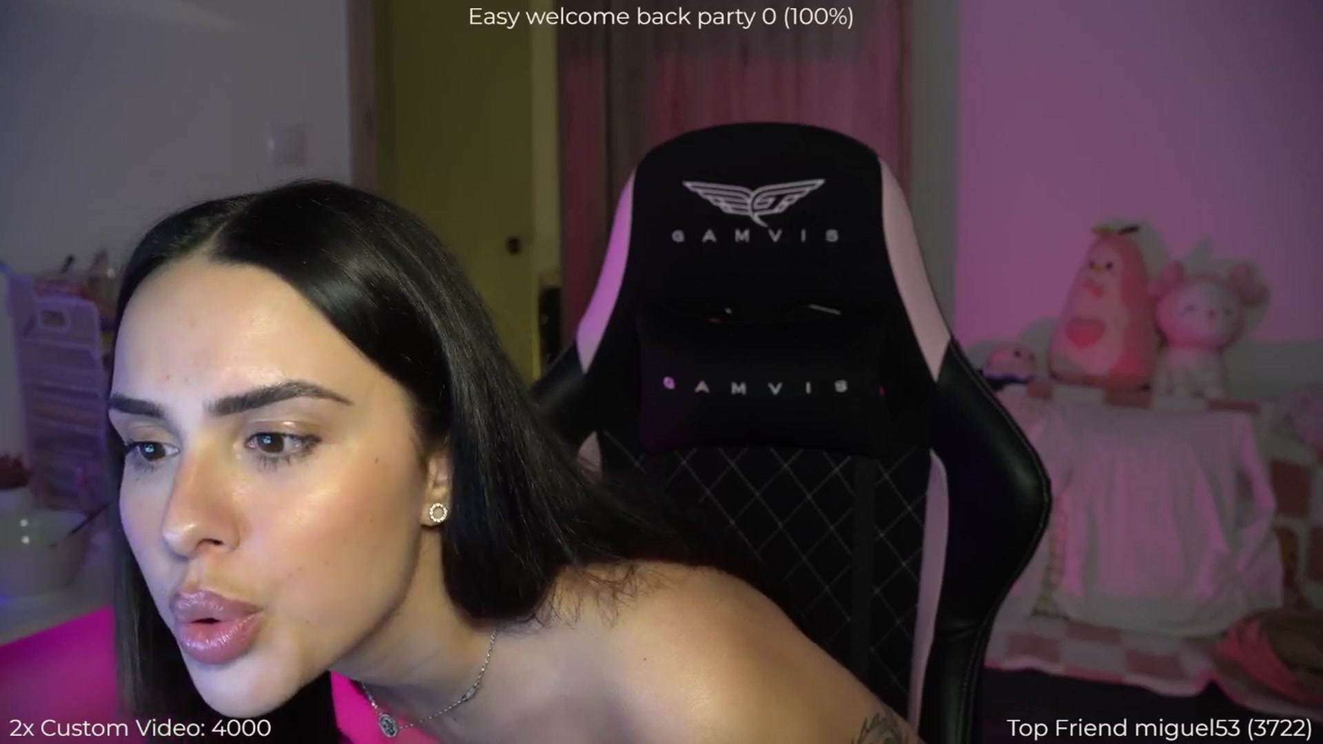 Gallery image thumbnail from NotYourNaomi's myfreecams stream on, 11/02/2025, 21:57 image 15 of 20