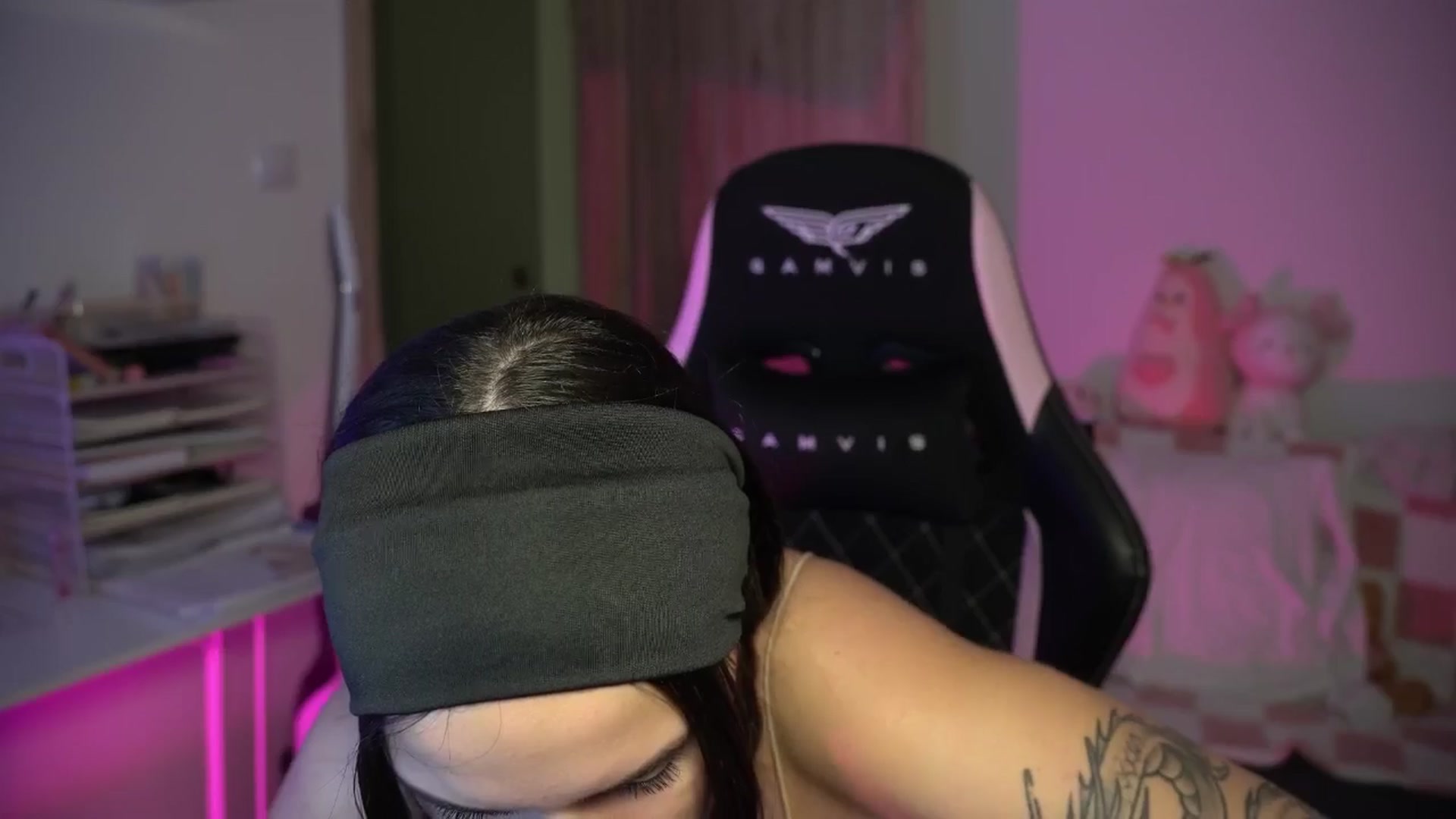 Gallery image thumbnail from NotYourNaomi's myfreecams stream on, 11/06/2025, 21:51 image 20 of 20