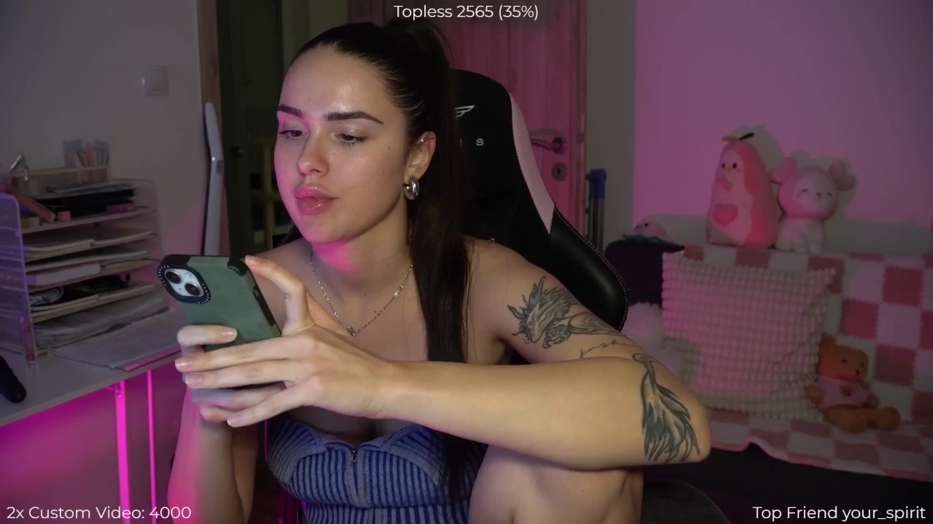 Gallery image thumbnail from NotYourNaomi's myfreecams stream on, 11/11/2025, 20:39 image 15 of 20